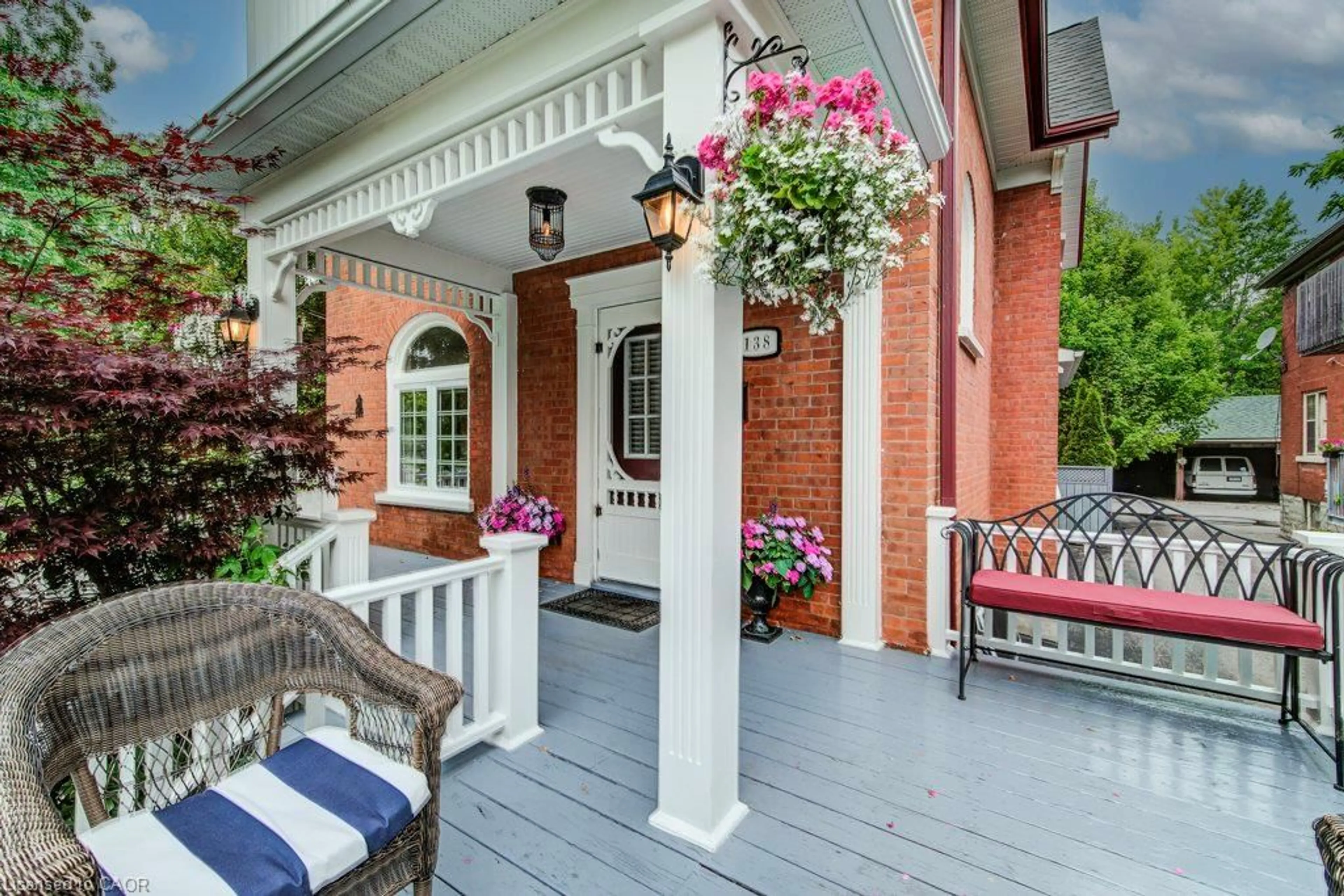 Patio, street for St, Kitchener Ontario N2G 1Z5