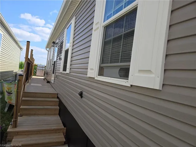 99 Fourth Concession Rd #627, Burford 3