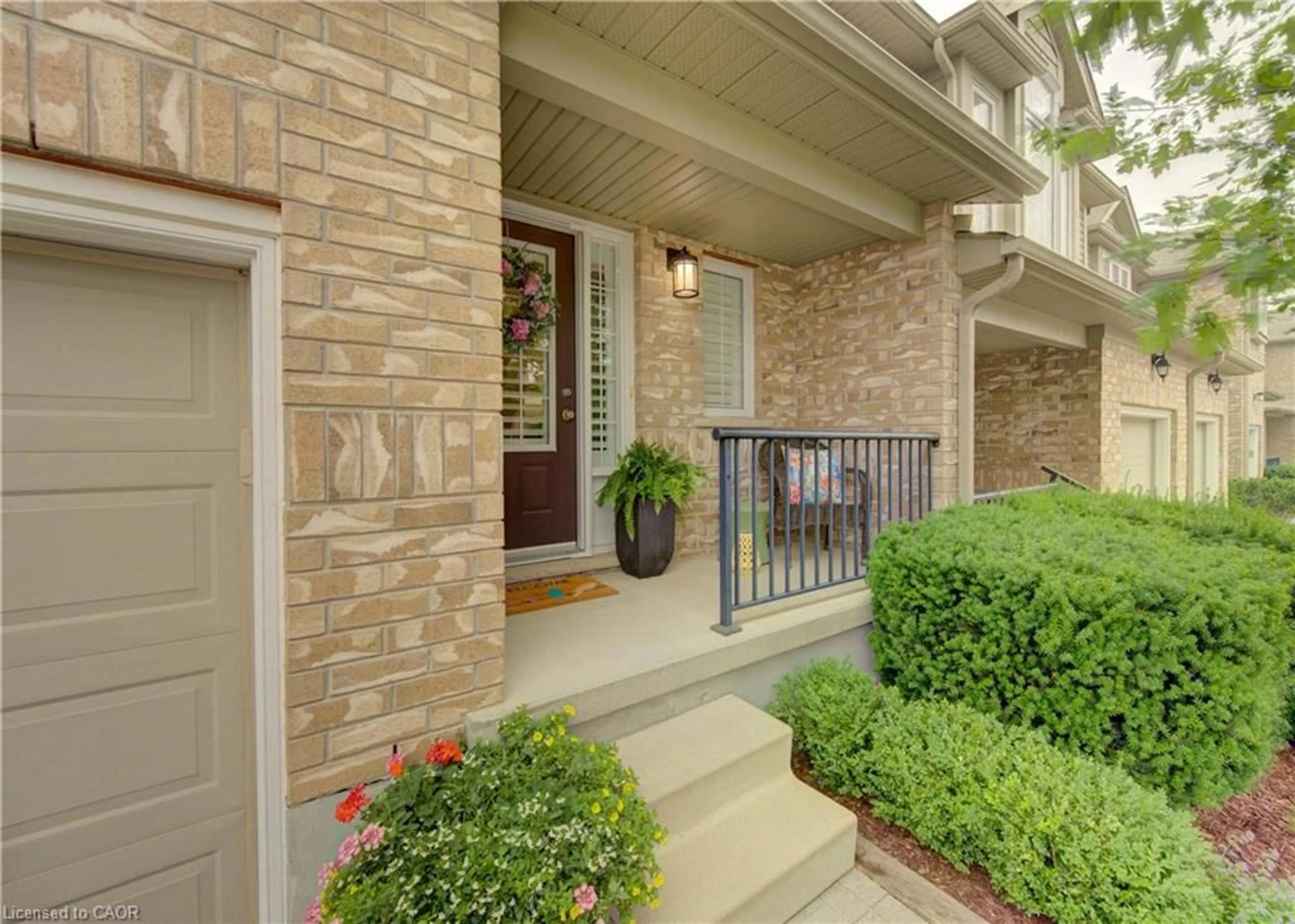 Indoor entryway for Dr, Waterloo Ontario N2T 0A5
