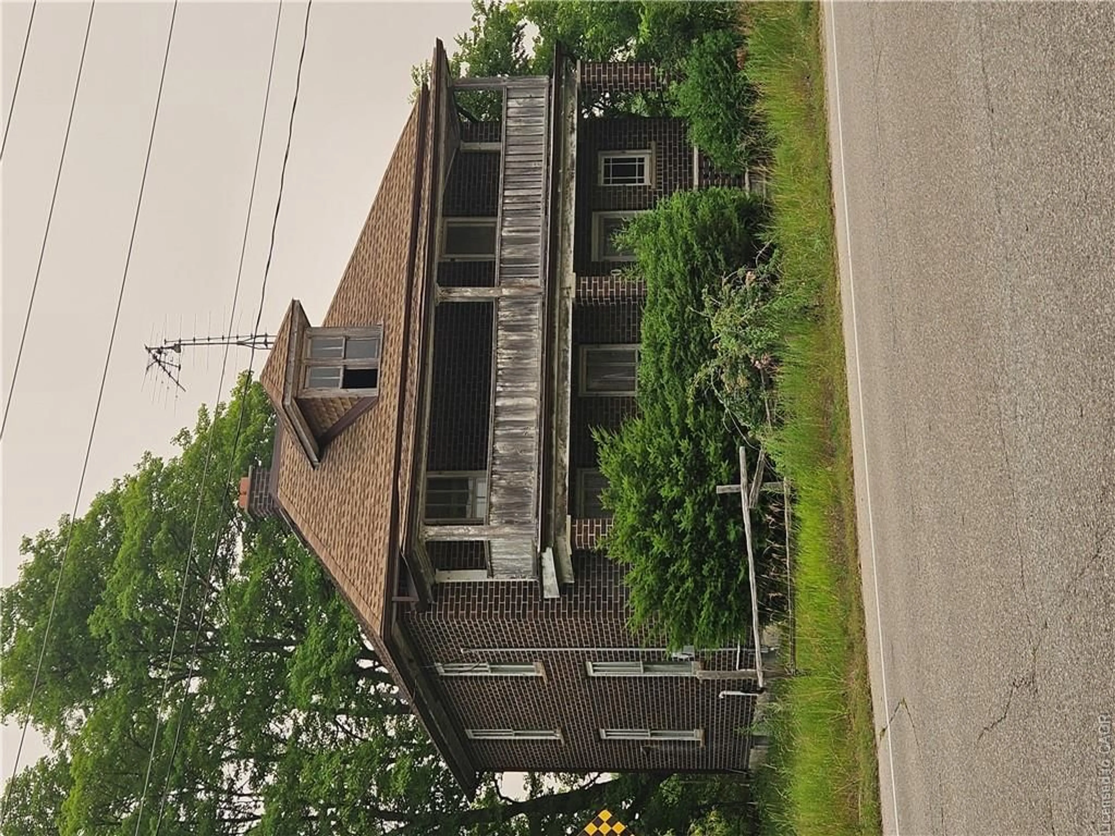 A pic from outside/outdoor area/front of a property/back of a property/a pic from drone, building for 1720 Beaverdale Rd #(15 acres), Cambridge Ontario N3C 2V3