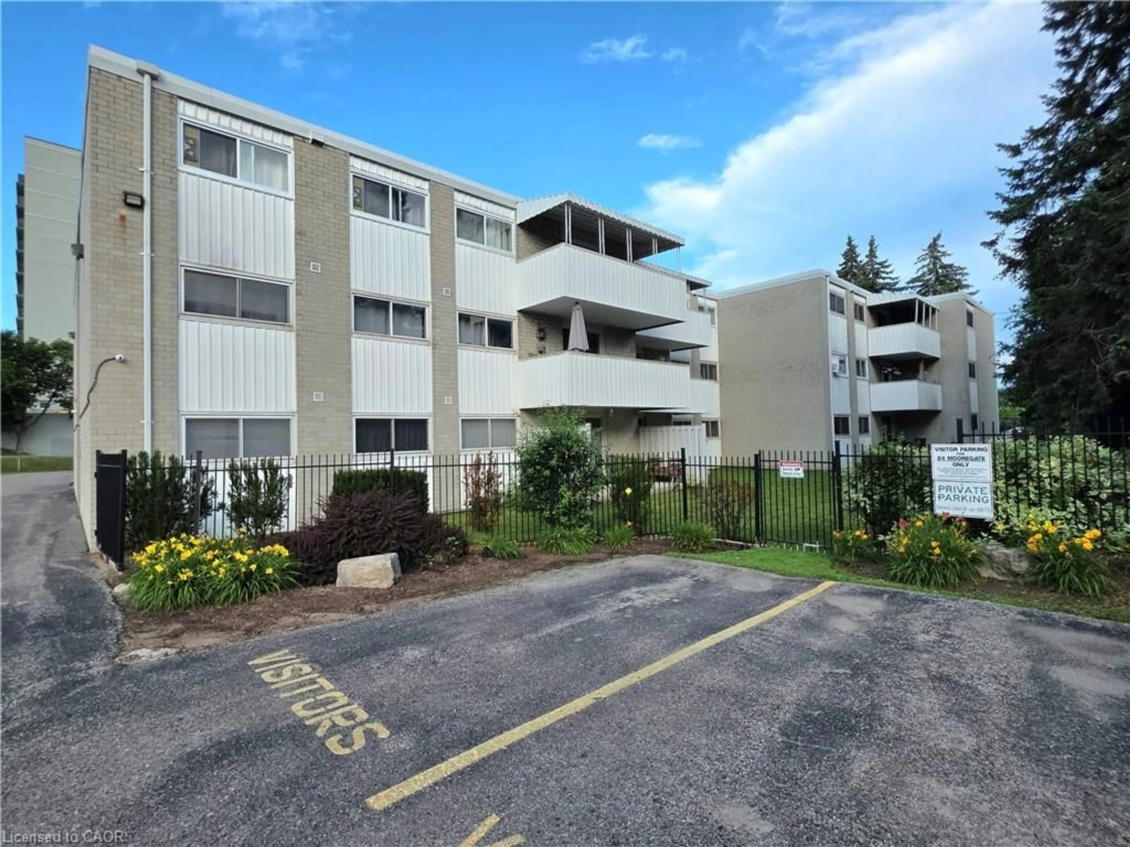 Unknown for 24 Mooregate Cres #103, Kitchener Ontario N2M 2G1