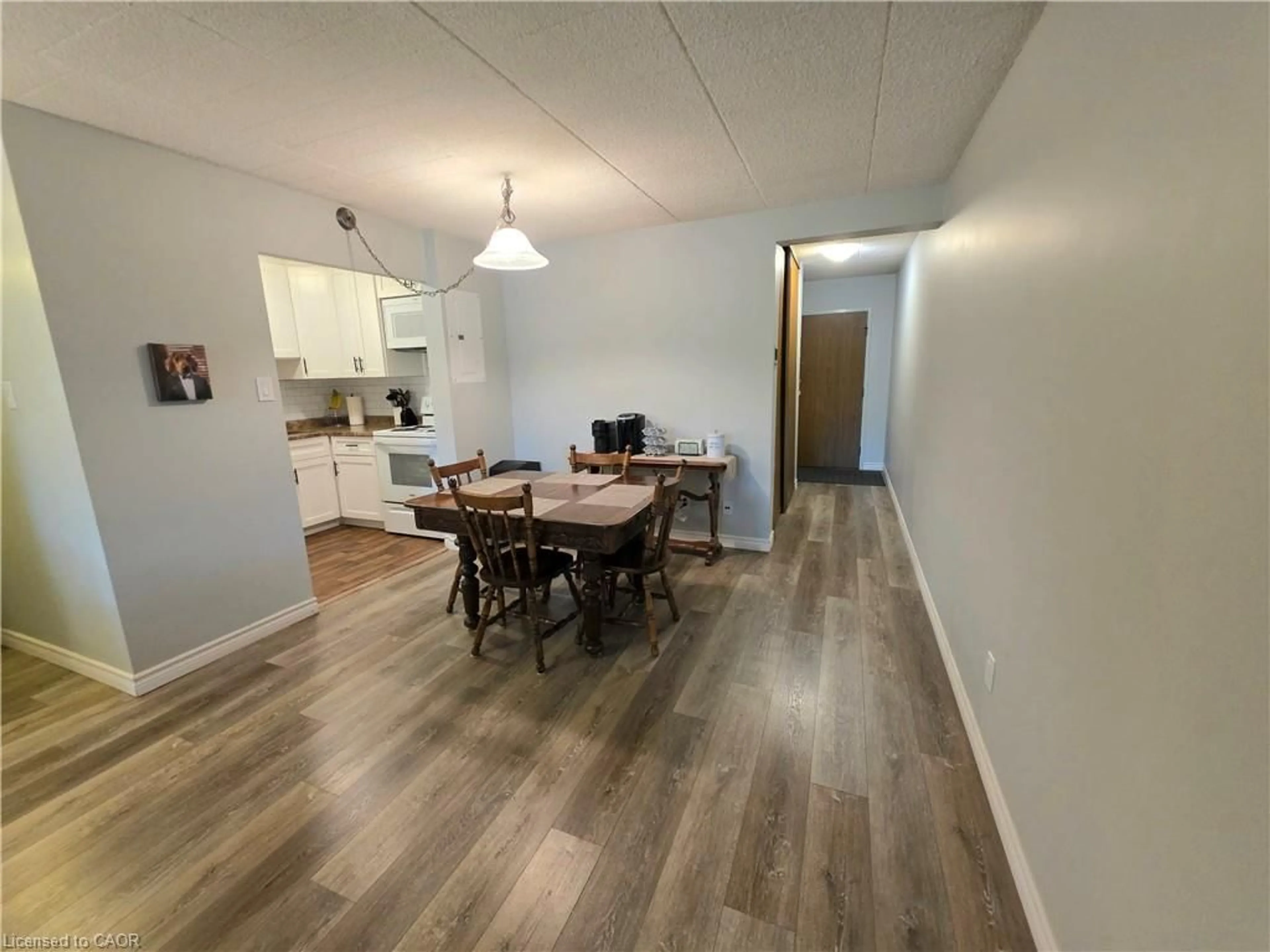 A pic of a room for 24 Mooregate Cres #103, Kitchener Ontario N2M 2G1