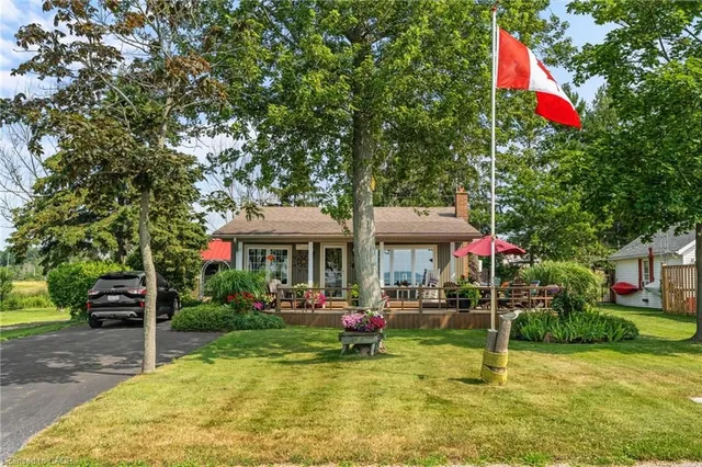 2387 Lakeshore Rd, Dunnville 2