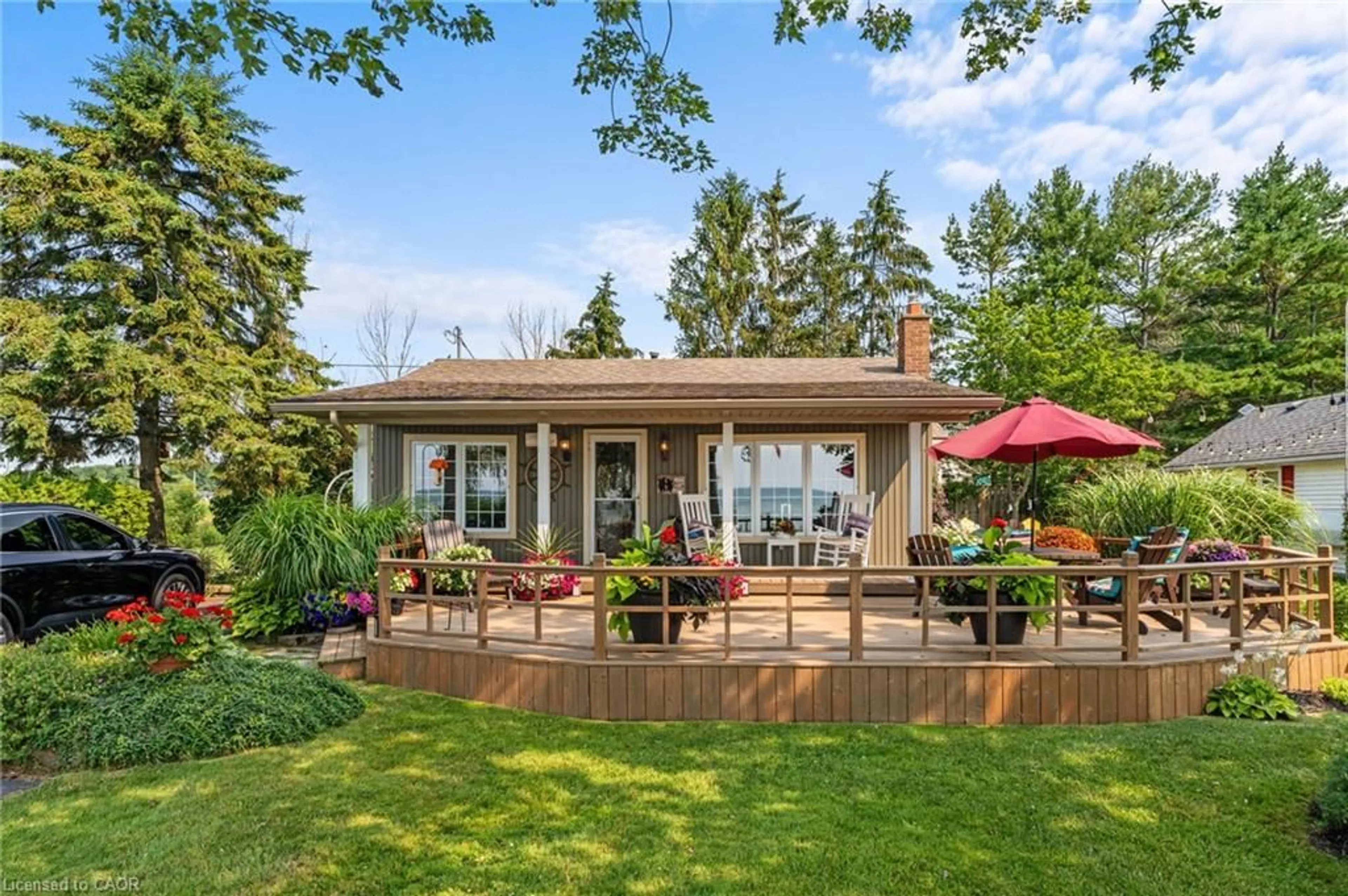 Patio, water/lake/river/ocean view for Rd, Dunnville Ontario N1A 2W8