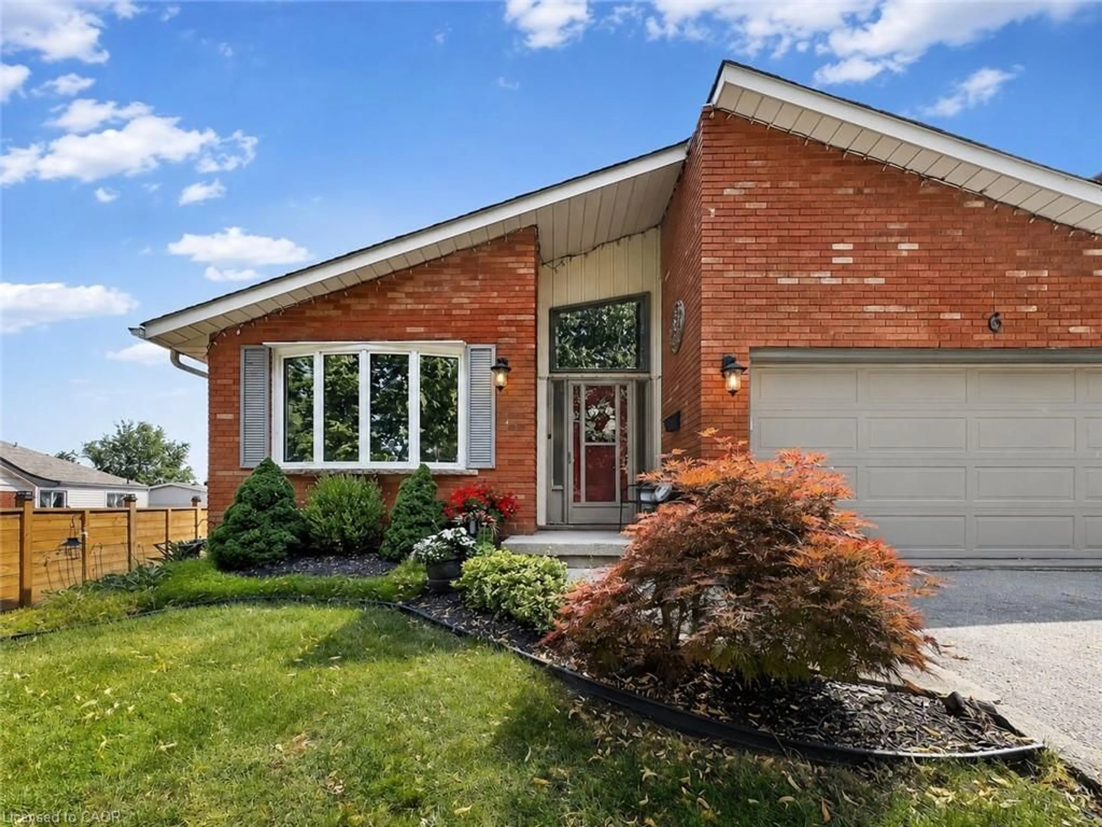 Home with brick exterior material, street for 6 Lanark Cres, Kitchener Ontario N2N 2R1