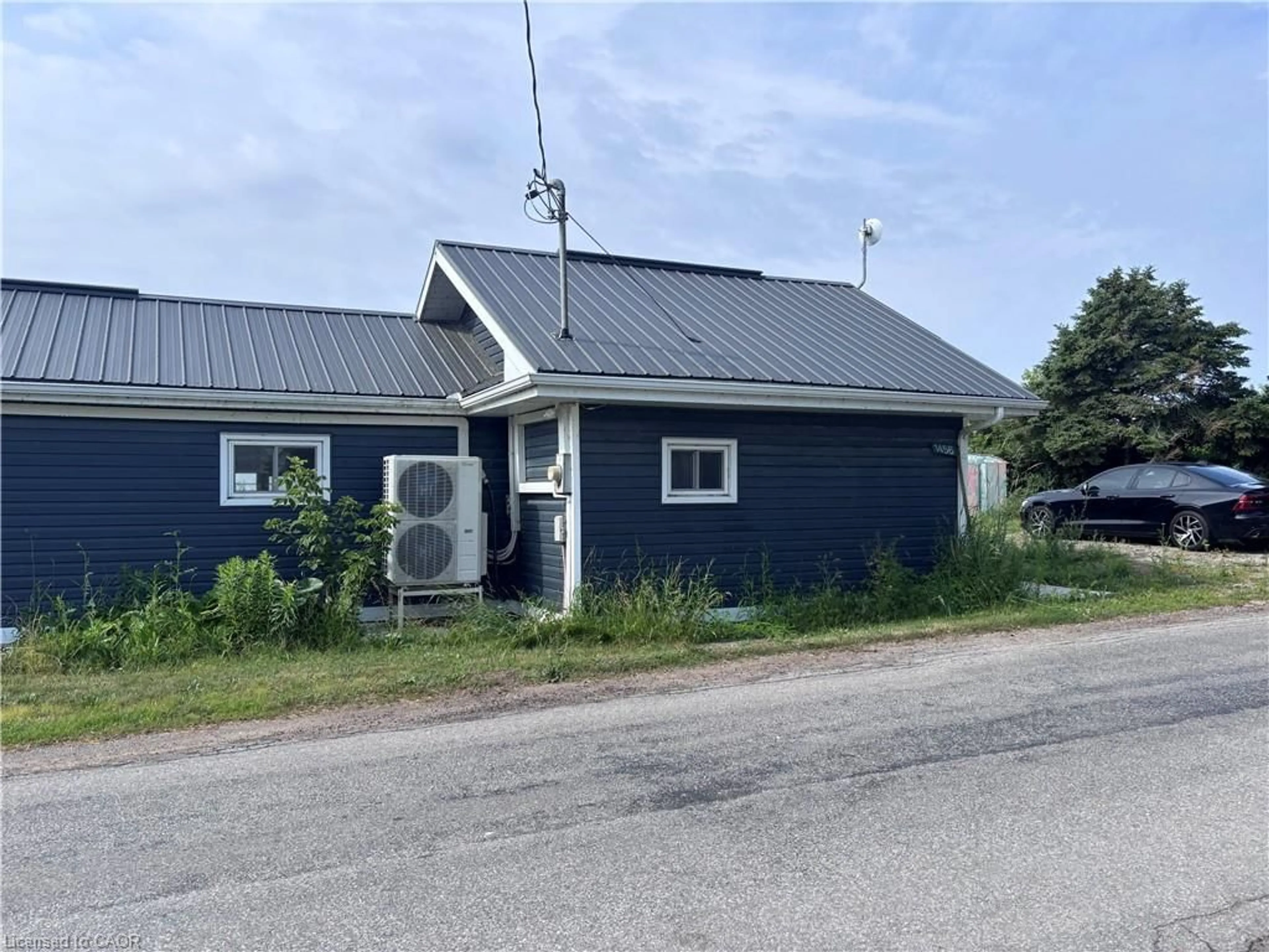 Shed for 1456 Lakeshore Rd, Selkirk Ontario N0A 1P0