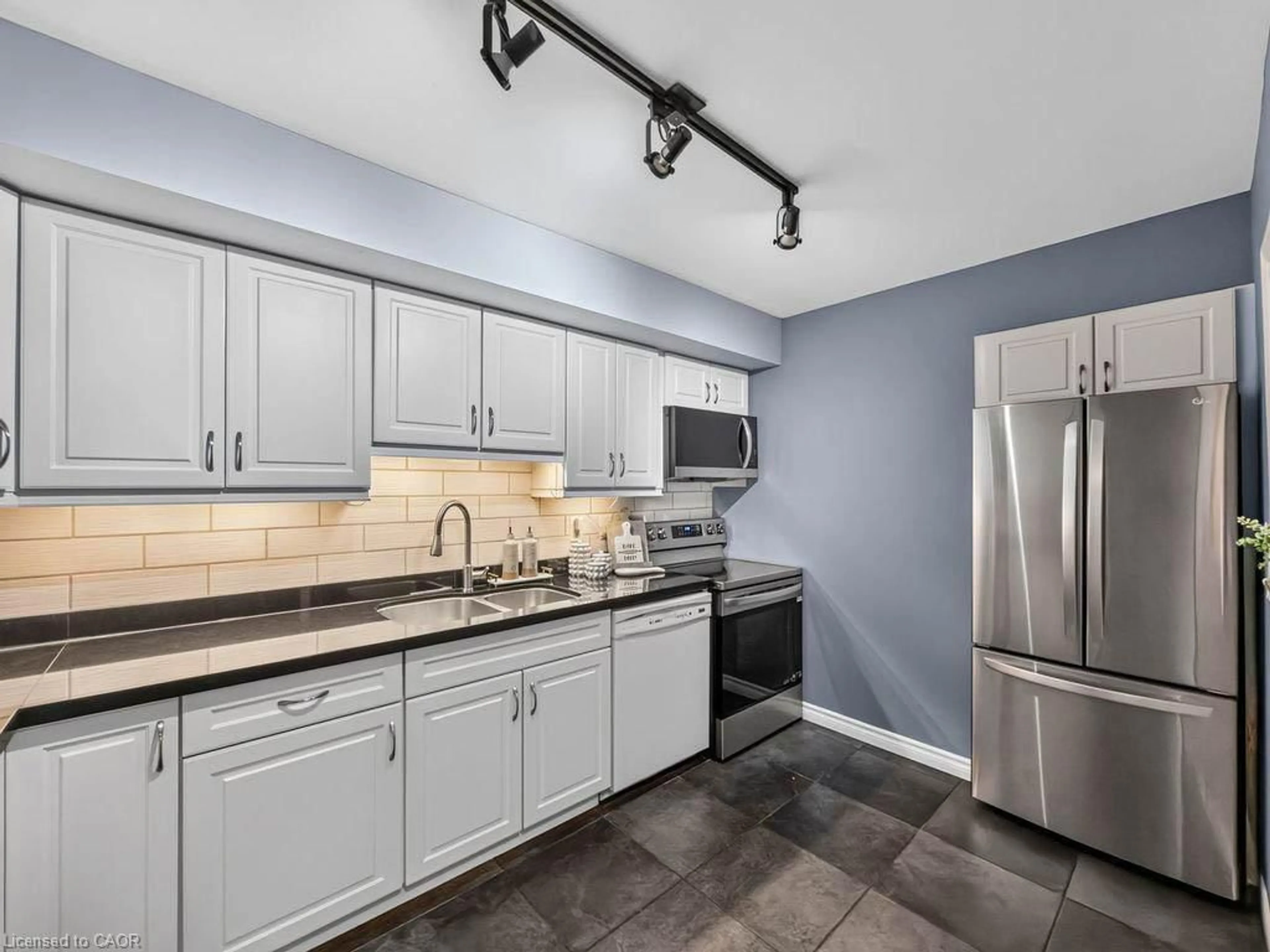 Unknown for Rd, Etobicoke Ontario M9B 6C3