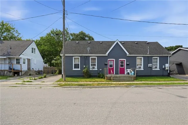 101-103 Sarah St, Brantford 4