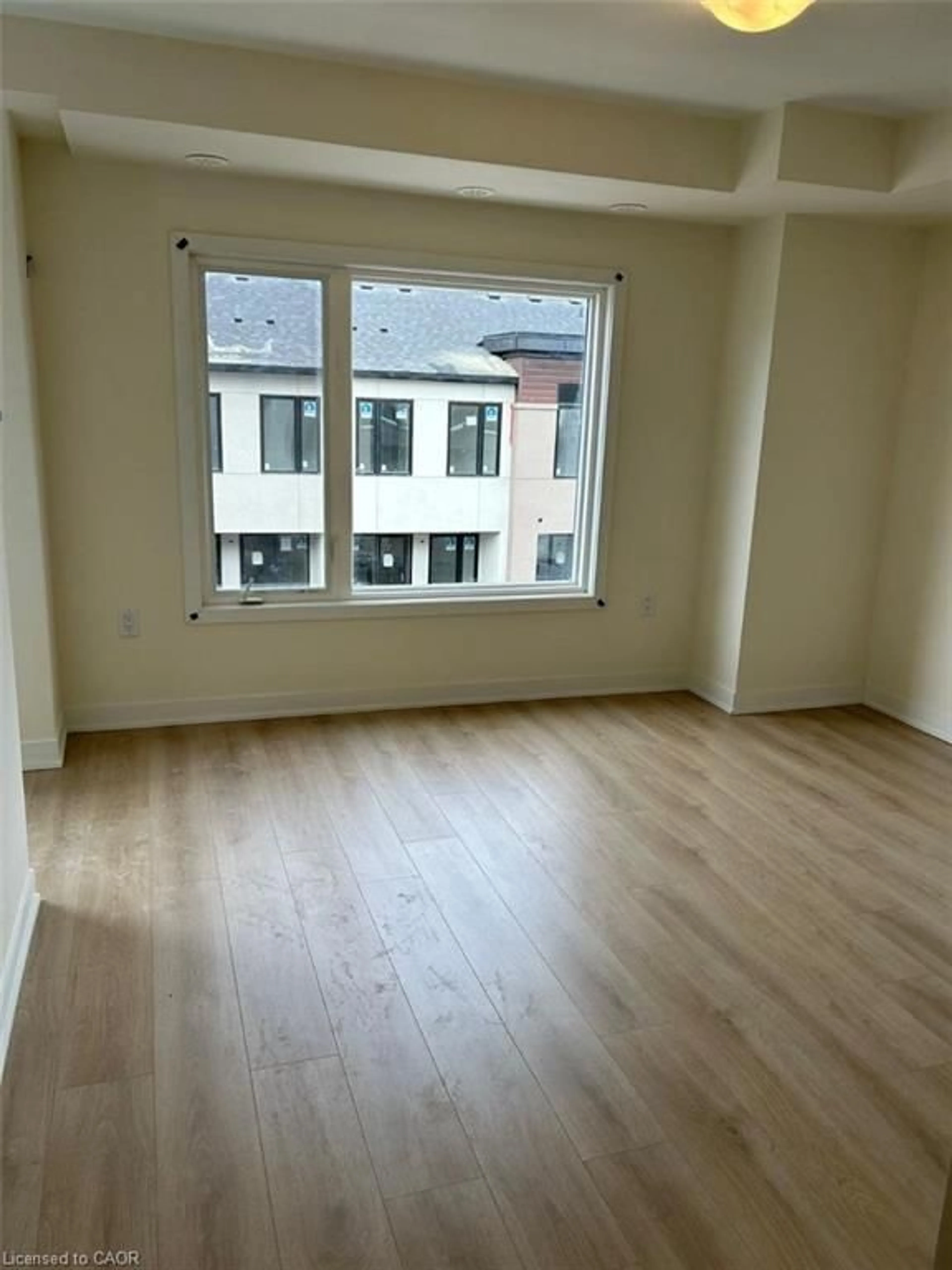 A pic of a room for 1695 Dersan St #904, Pickering Ontario L1X 0S9