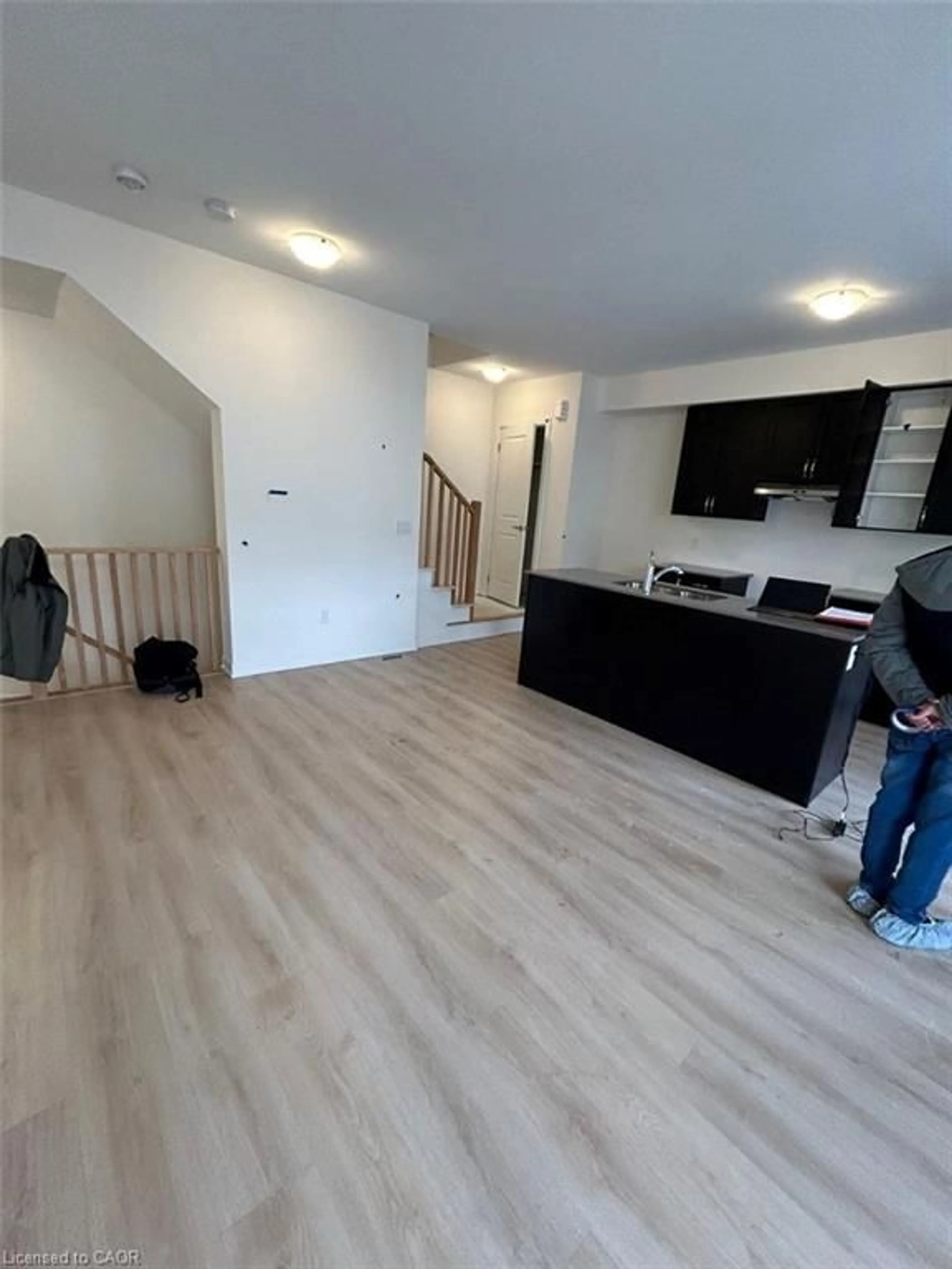 A pic of a room for 1695 Dersan St #904, Pickering Ontario L1X 0S9