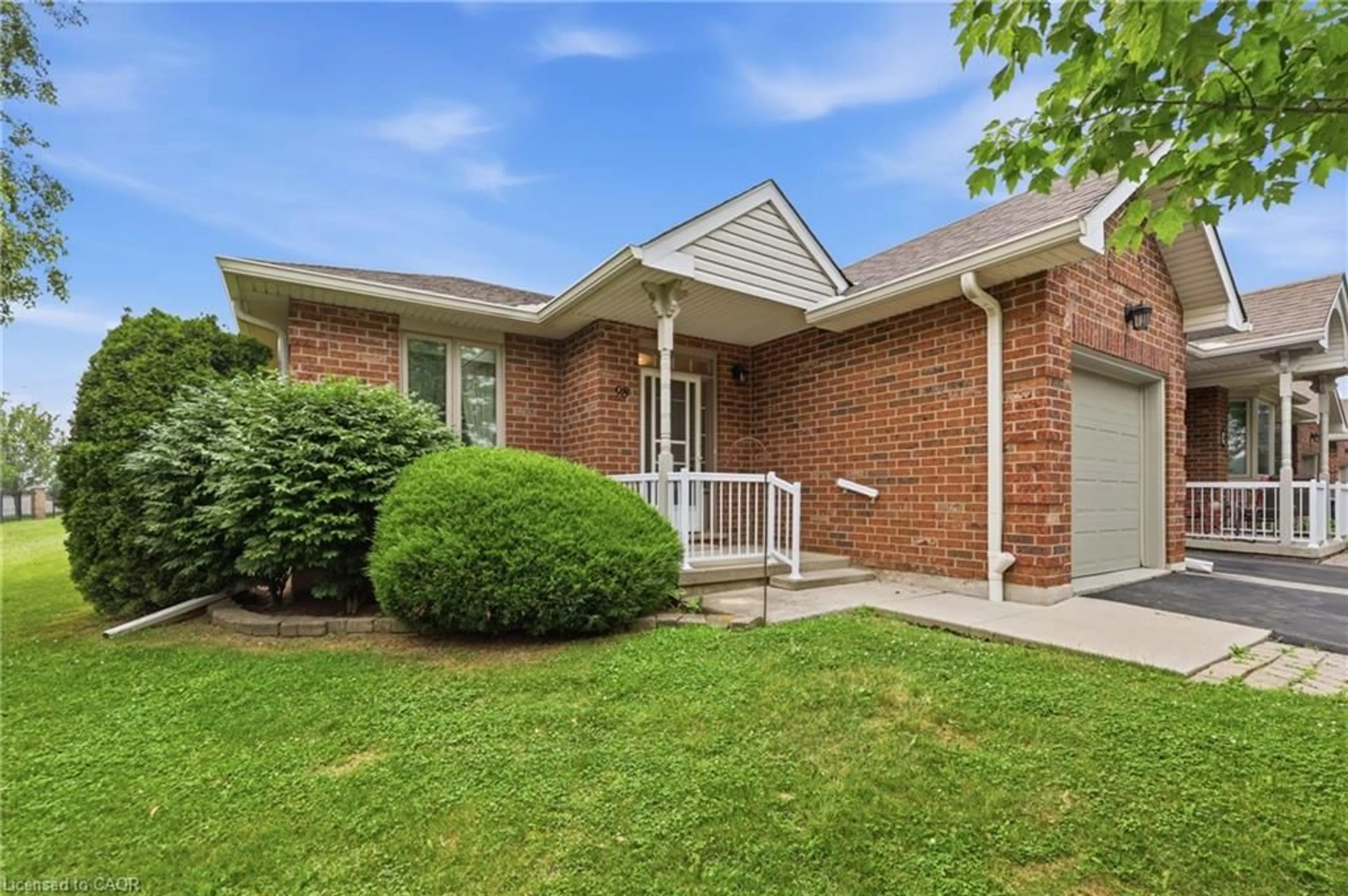 Home with brick exterior material, street for 98 Sunibel Dr, Glanbrook Ontario L0R 1W0