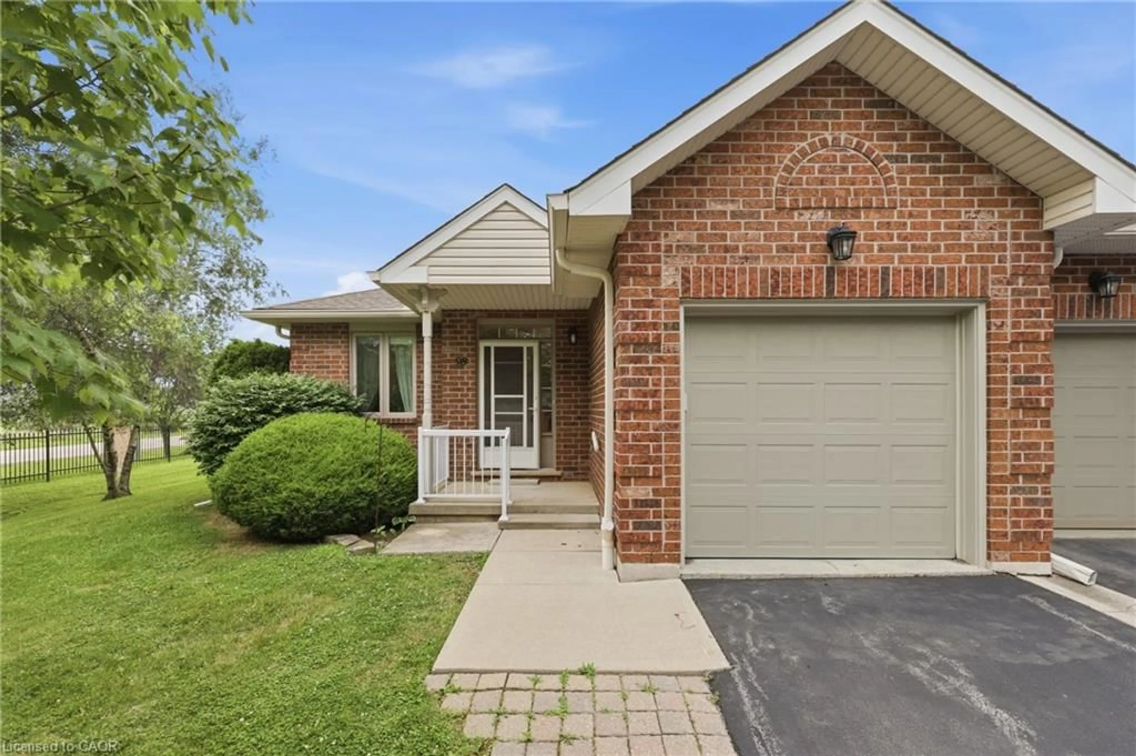 Home with brick exterior material, street for 98 Sunibel Dr, Glanbrook Ontario L0R 1W0