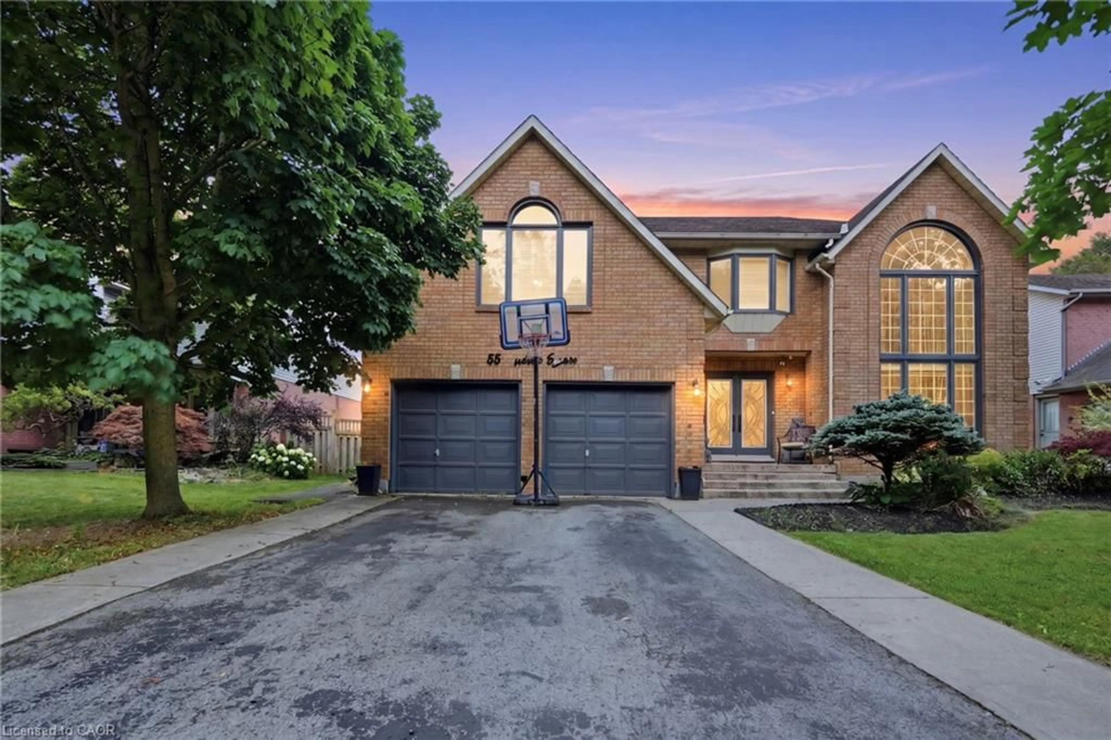 Home with brick exterior material, street for 55 Woodside Sq, Pelham Ontario L0S 1E4