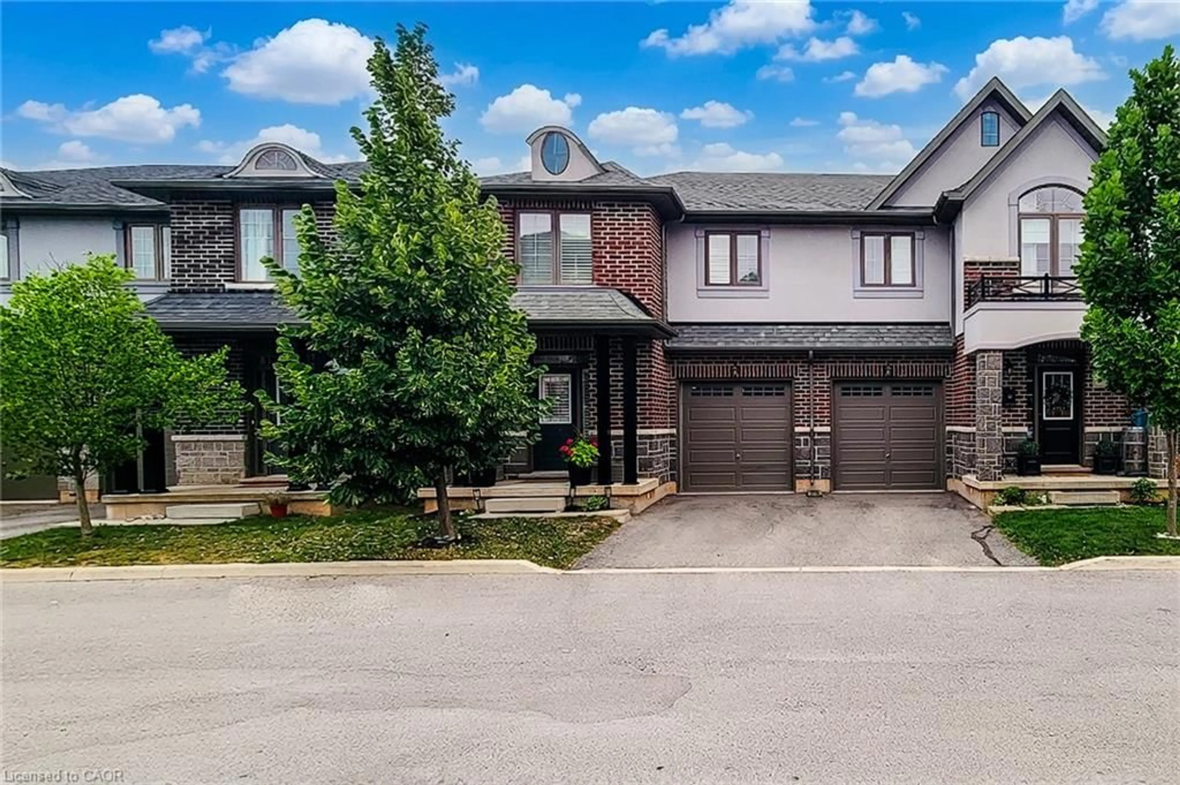 Home with brick exterior material, street for 4297 East Ave #10, Beamsville Ontario L3J 0R2