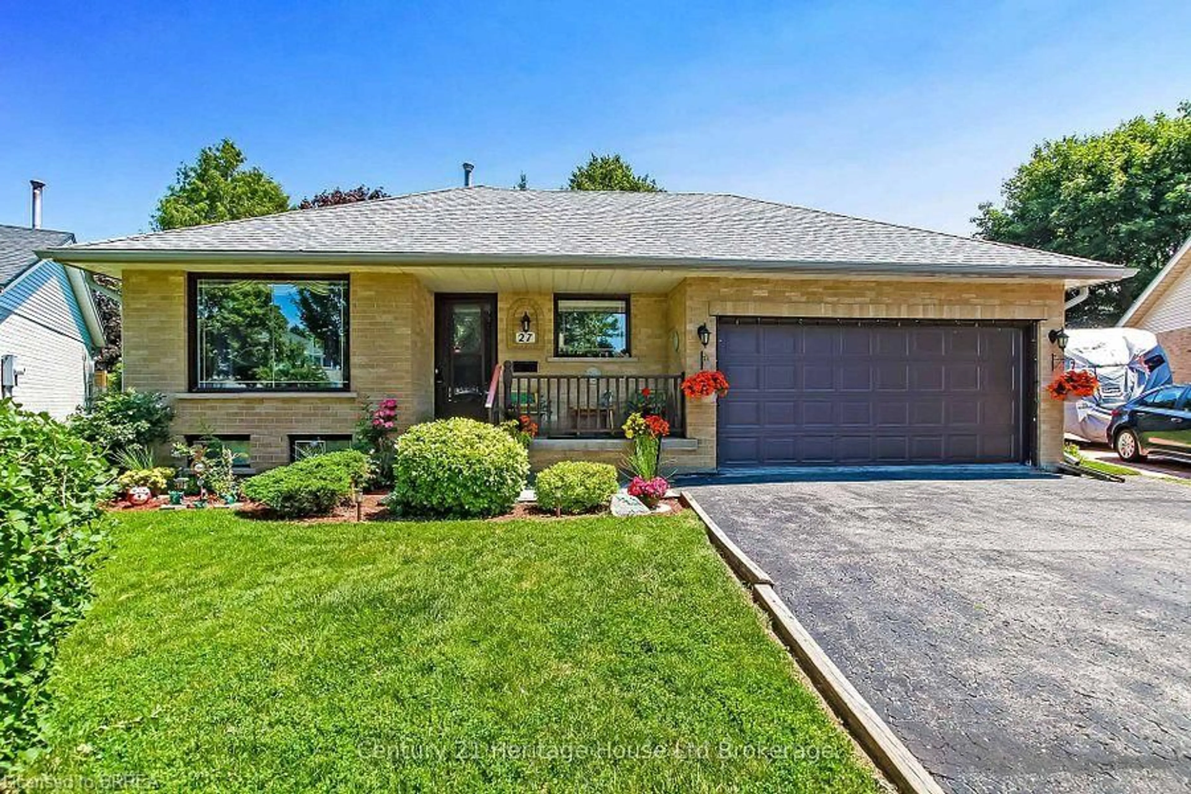 Home with brick exterior material, street for 27 O'rourke Pl, Woodstock Ontario N4S 8T9