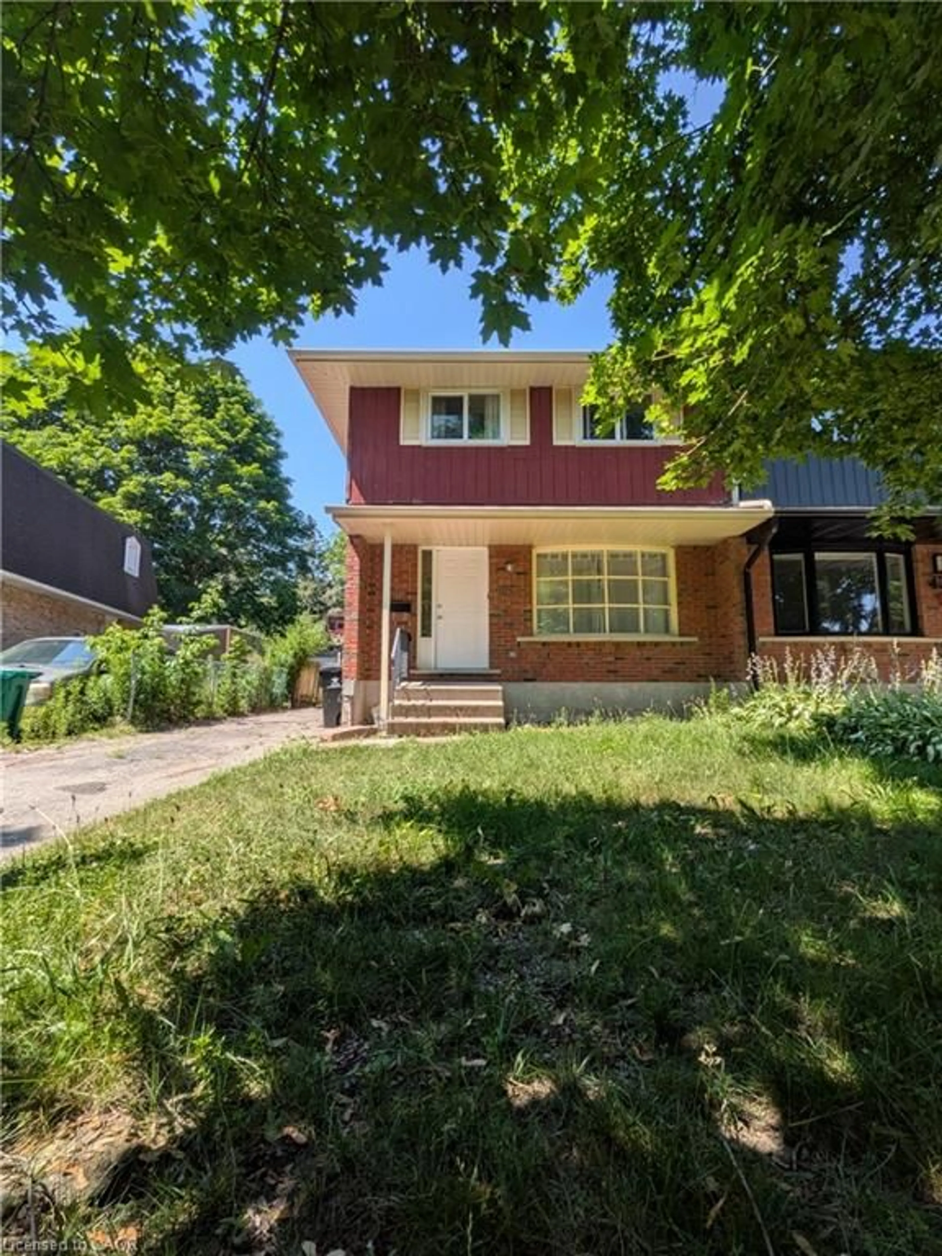 Home with brick exterior material, street for 435A Midwood Cres, Waterloo Ontario N2L 5N4