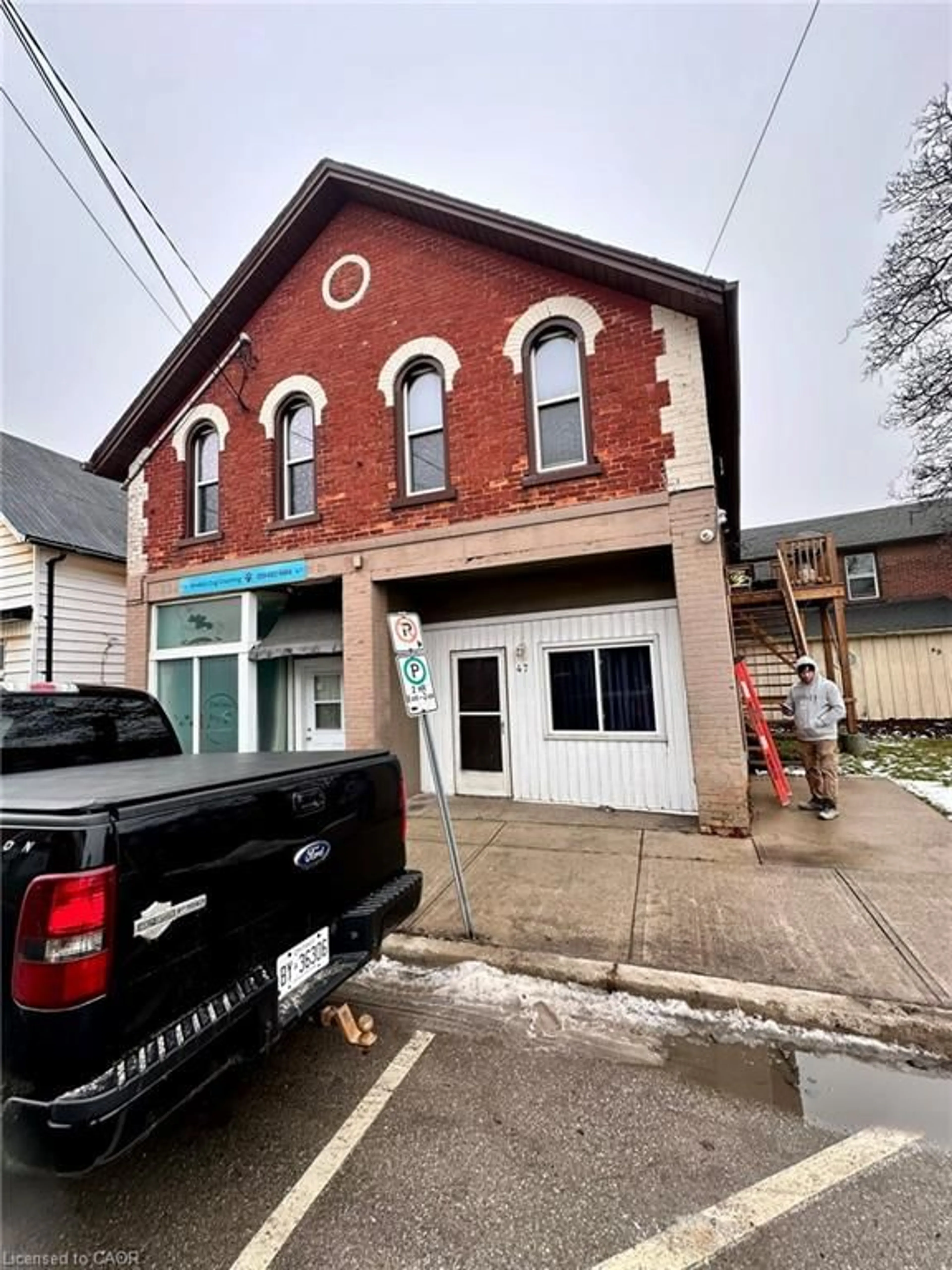 Unknown for 49 King St, Hagersville Ontario N0A 1H0