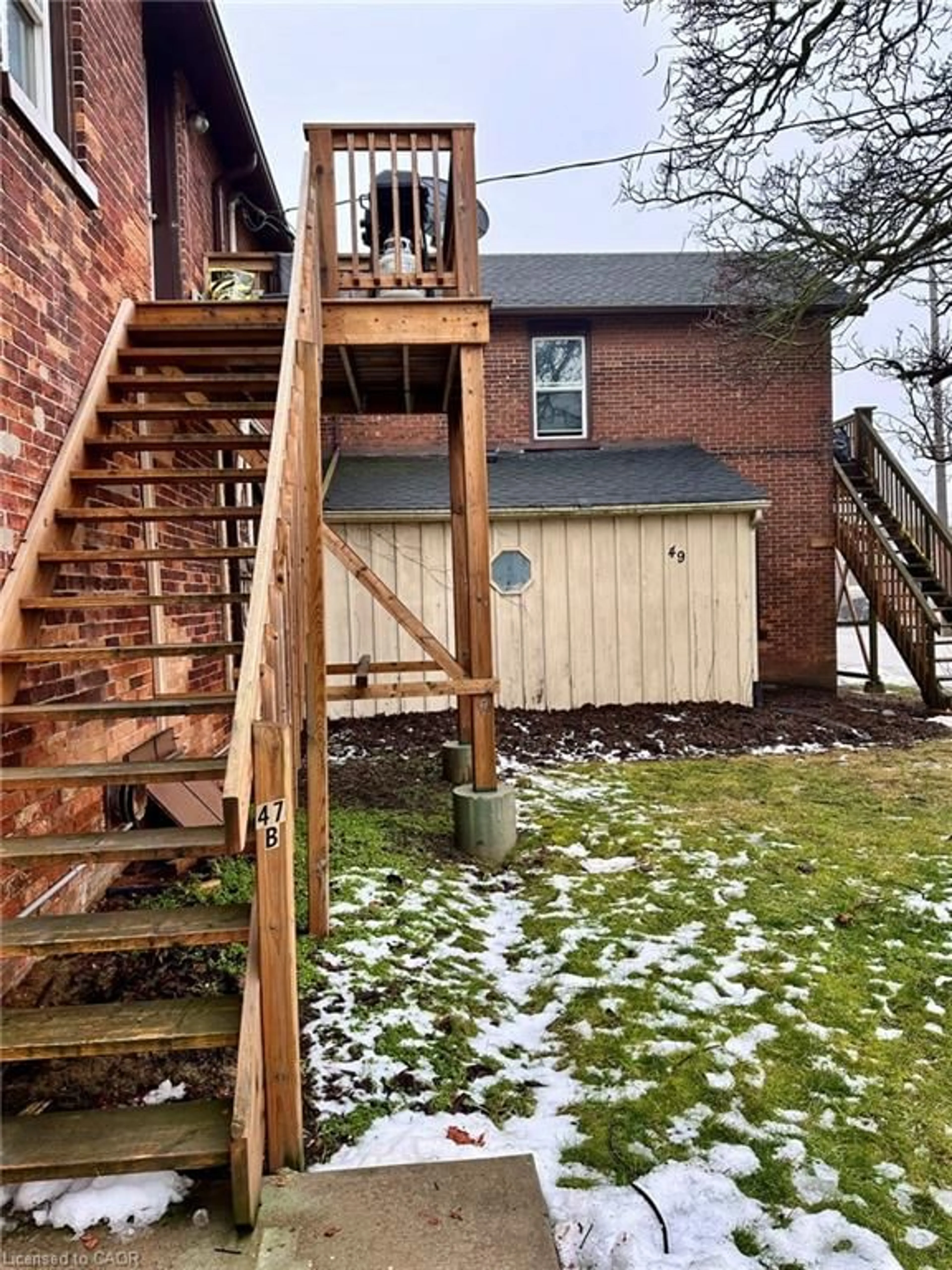 Stairs for 49 King St, Hagersville Ontario N0A 1H0