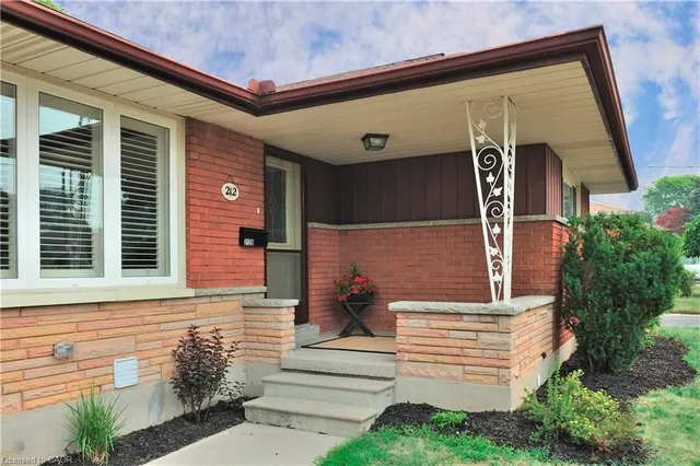 212 Doon Rd, Kitchener 4