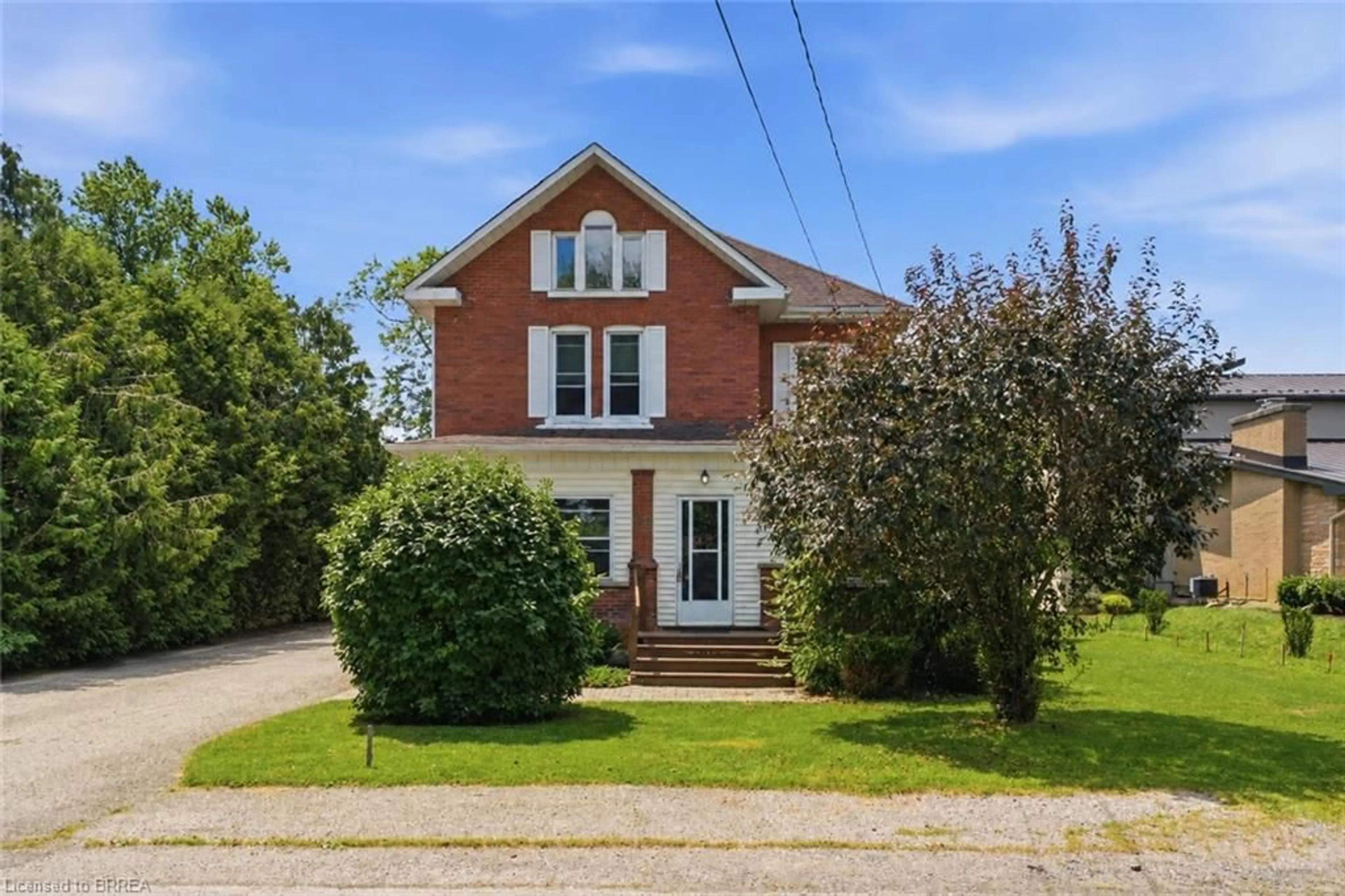 Home with brick exterior material, street for 26 Church St, Hagersville Ontario N0A 1H0