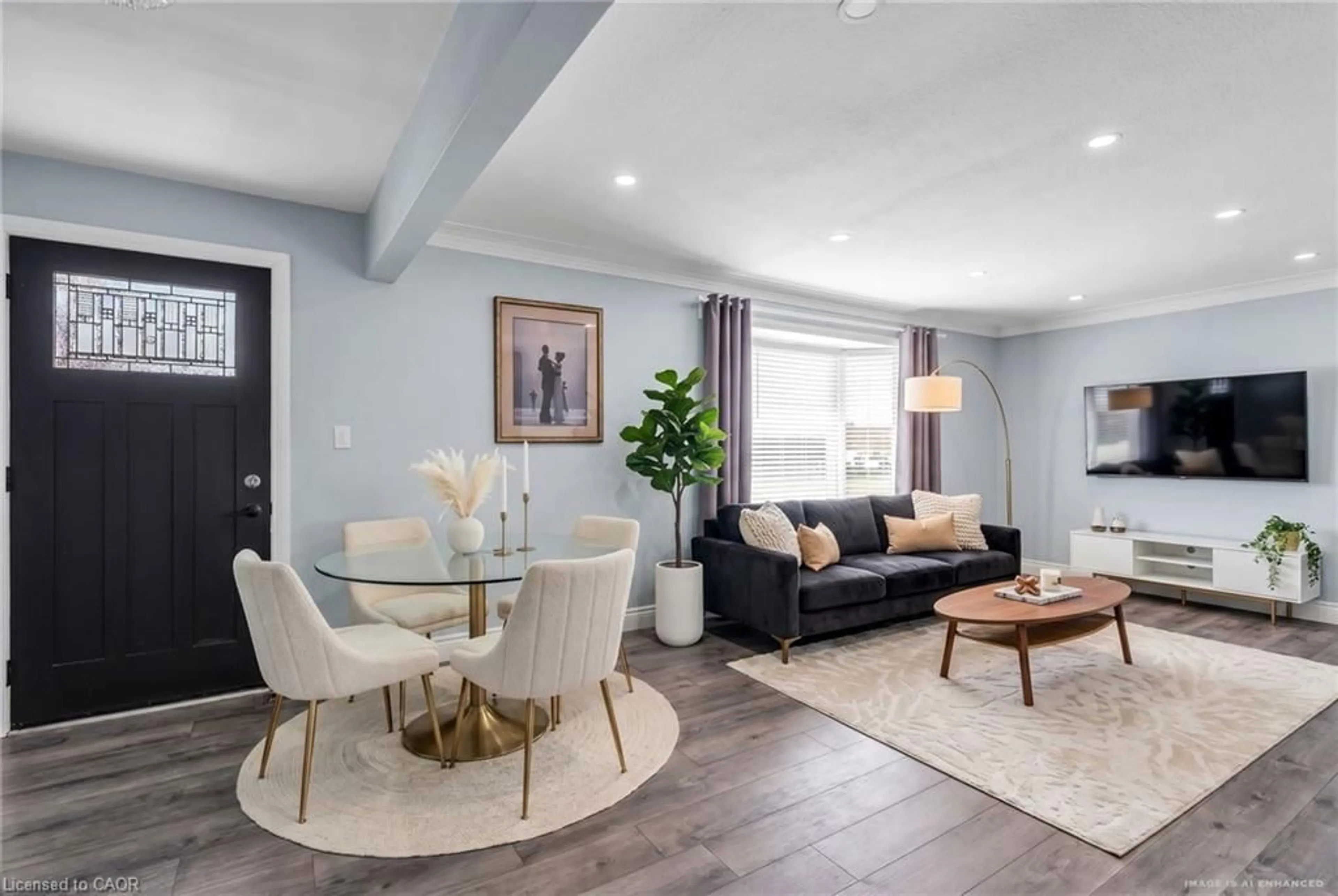 Living room with furniture, unknown for 4519 Ontario St, Beamsville Ontario L0R 1B5
