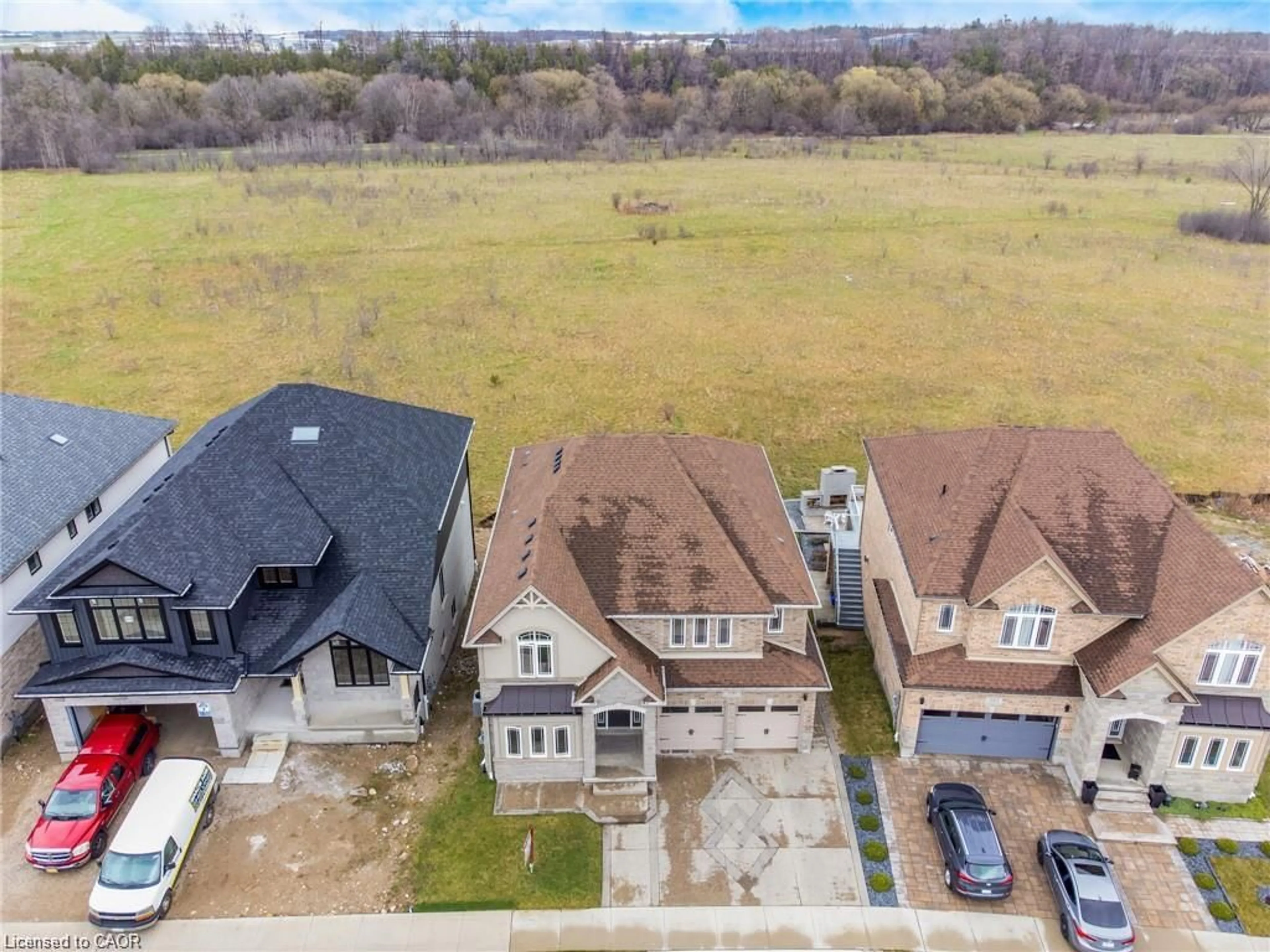 A pic from outside/outdoor area/front of a property/back of a property/a pic from drone, unknown for 341 Rivertrail Ave, Kitchener Ontario N2A 0K4
