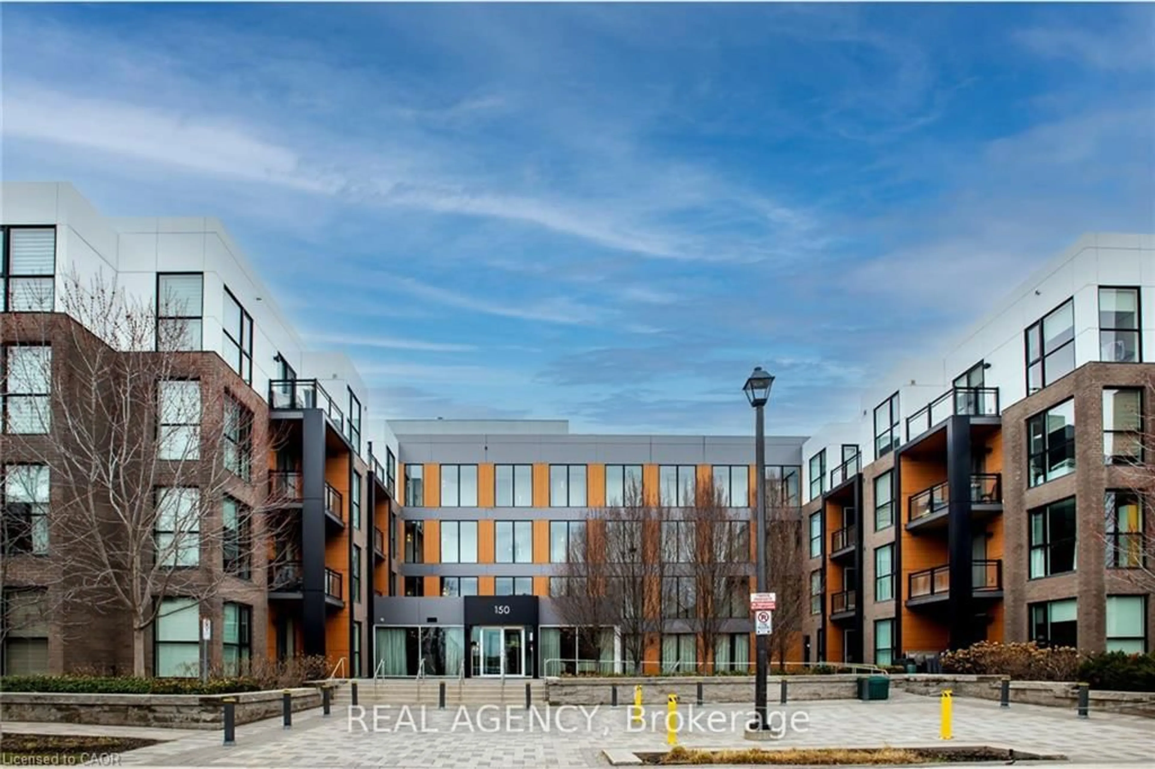 Unknown for 150 Sabina Dr #304, Oakville Ontario L6H 0W6