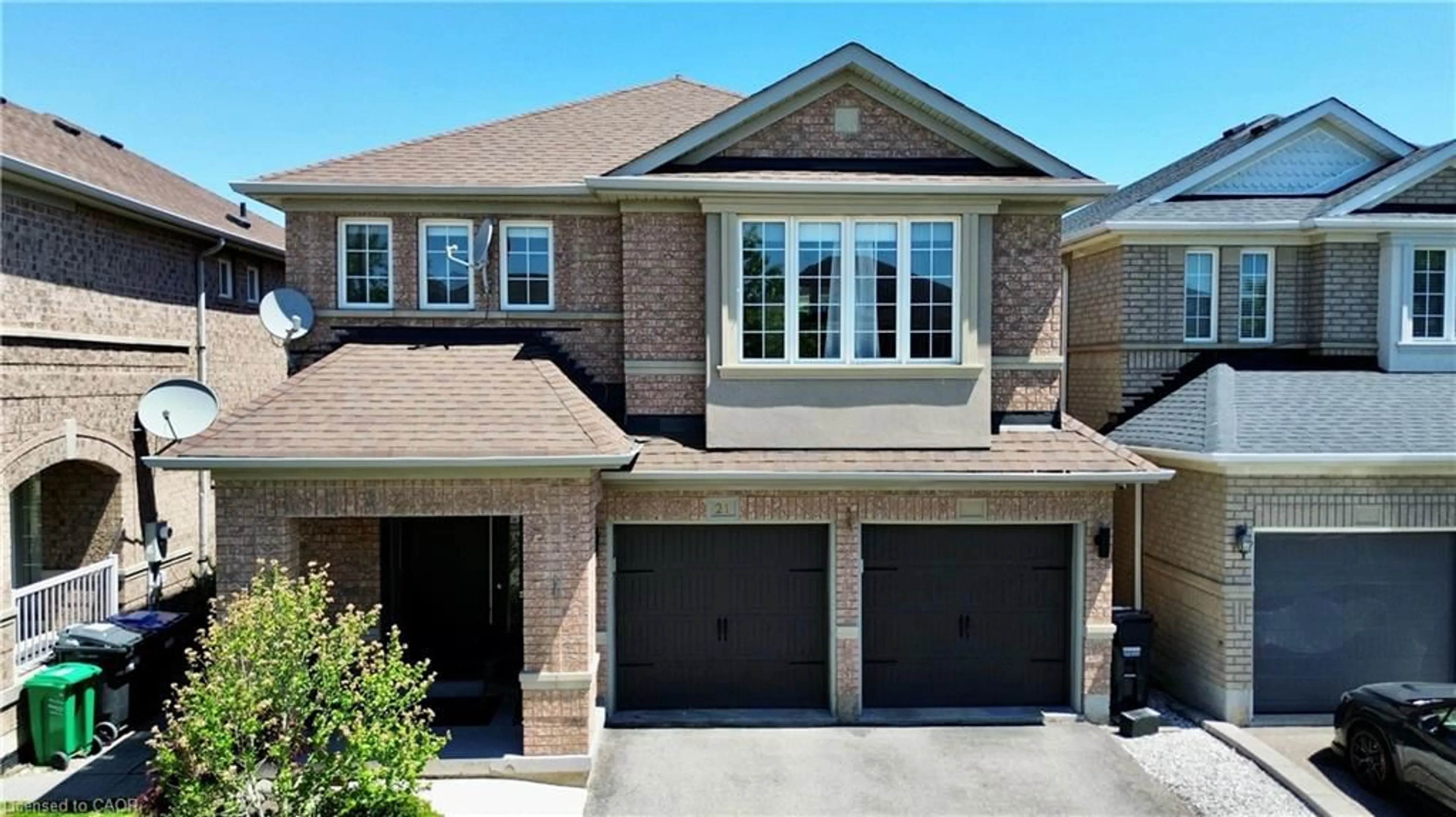 Home with brick exterior material, street for 21 Trudelle Cres, Brampton Ontario L7A 2Z1