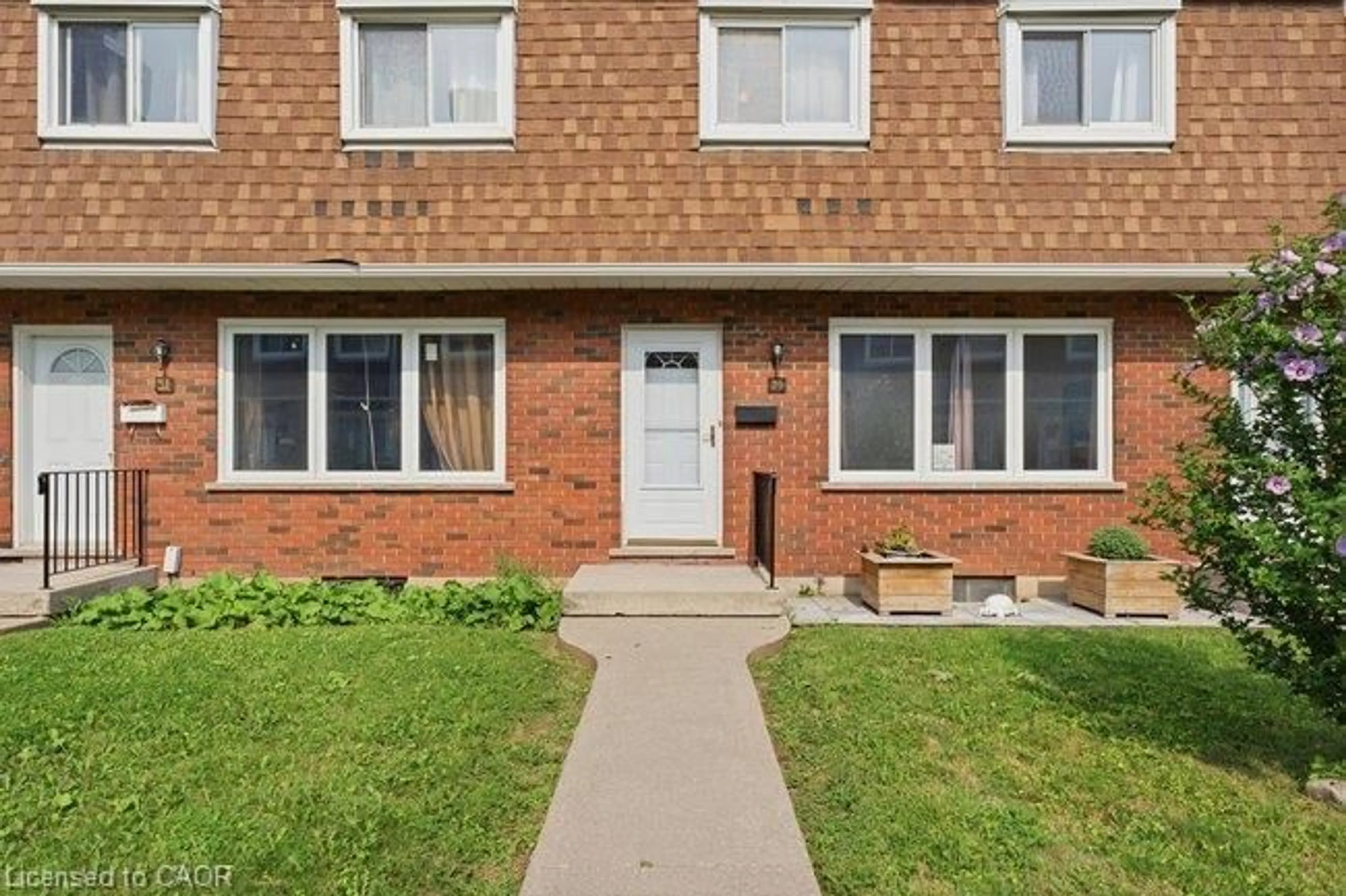 Home with brick exterior material, street for 29 Glenburn Crt #15, Hamilton Ontario L8E 1C6