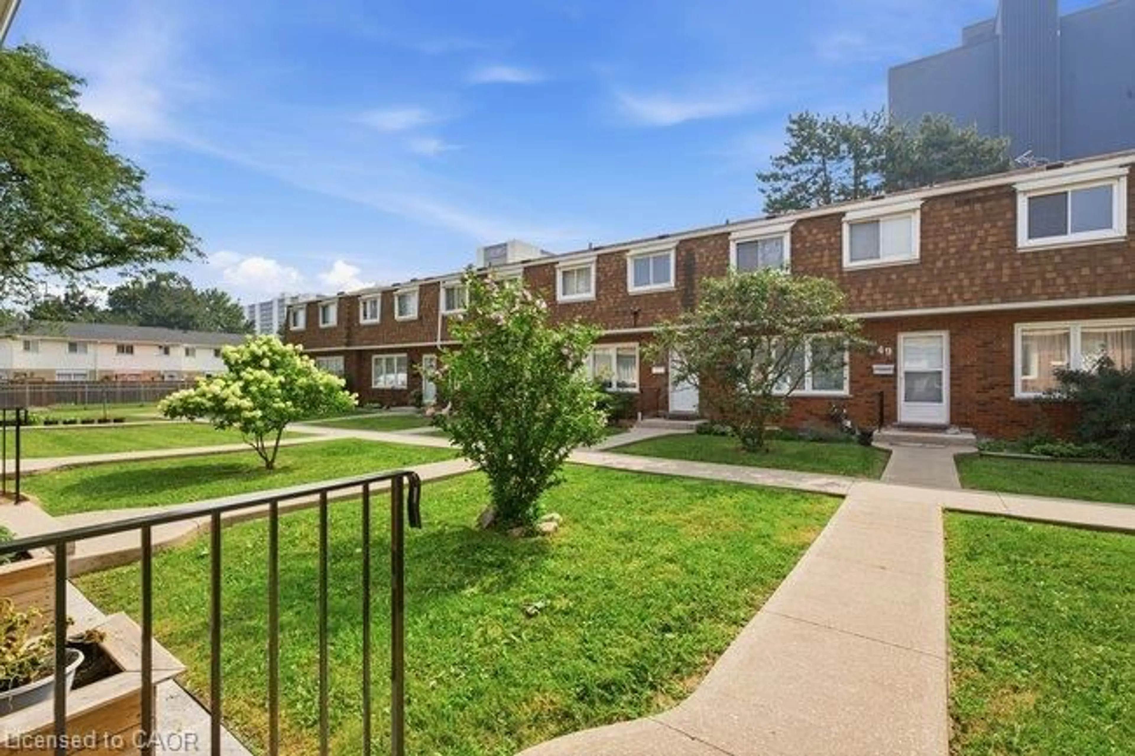 Unknown for 29 Glenburn Crt #15, Hamilton Ontario L8E 1C6