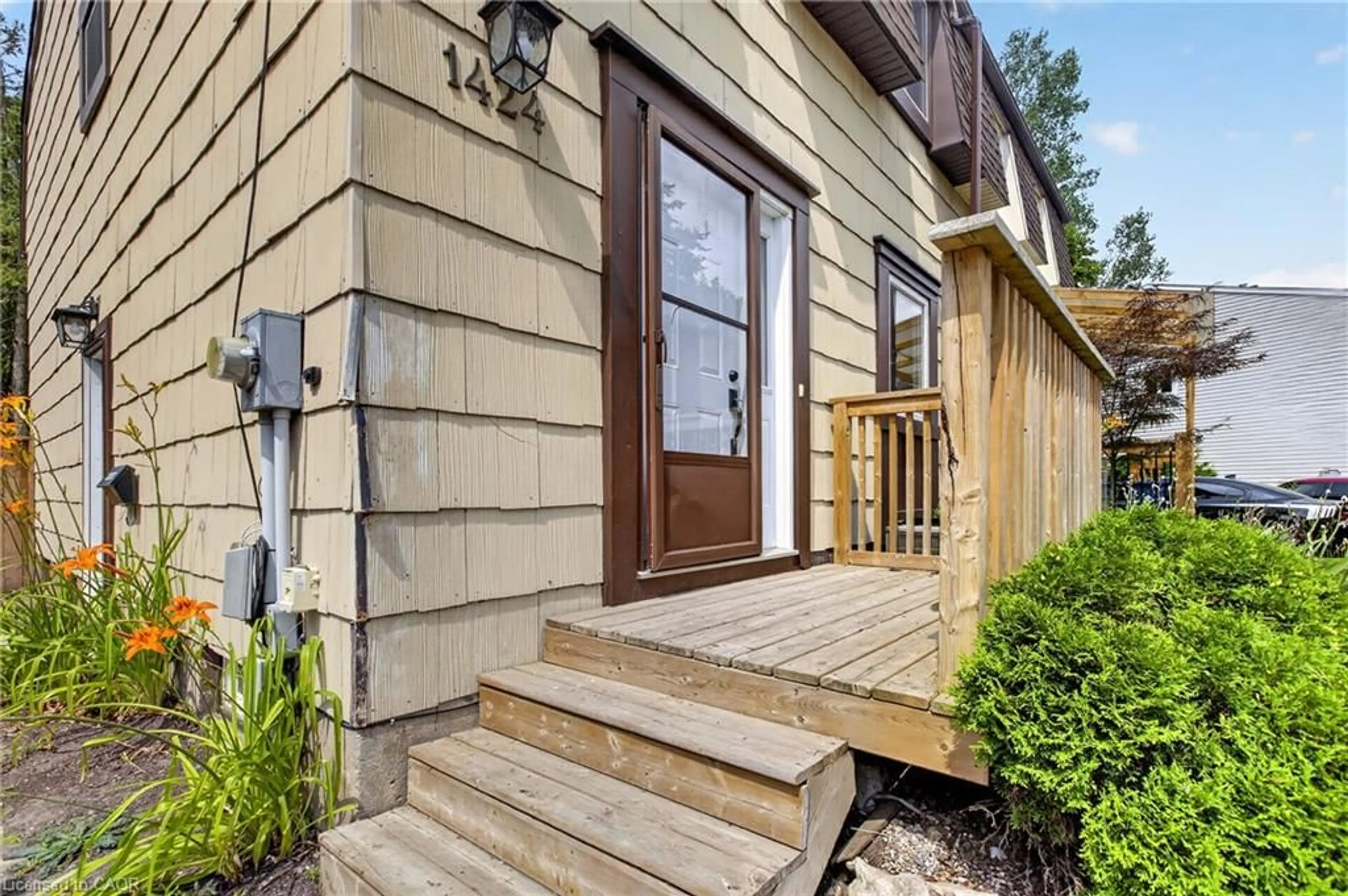 Unknown for 1424 Wildren Pl #Main, Cambridge Ontario N3H 5A9