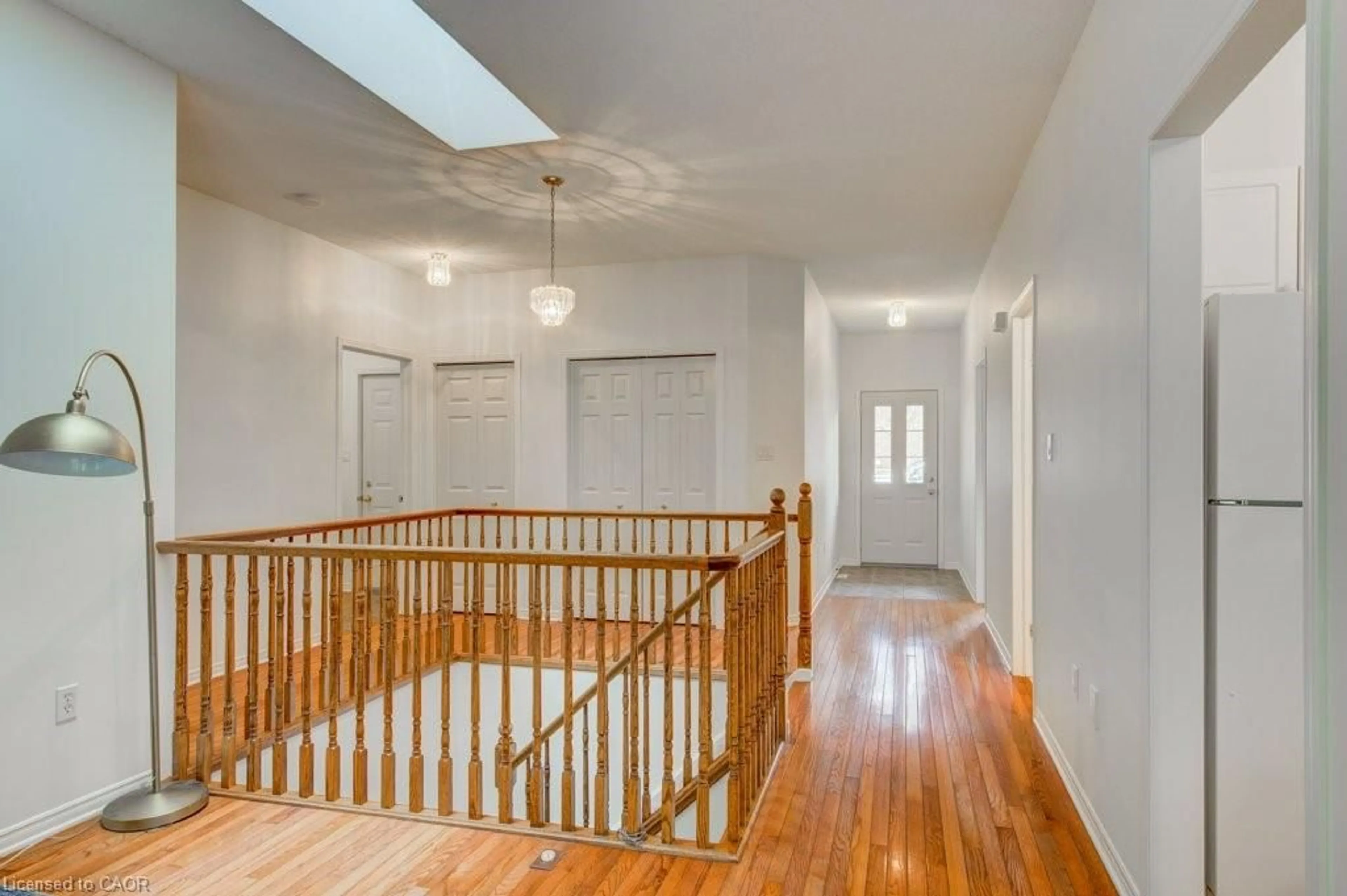 Indoor foyer for 491 Nova Scotia Crt, Woodstock Ontario N4S 8Z2
