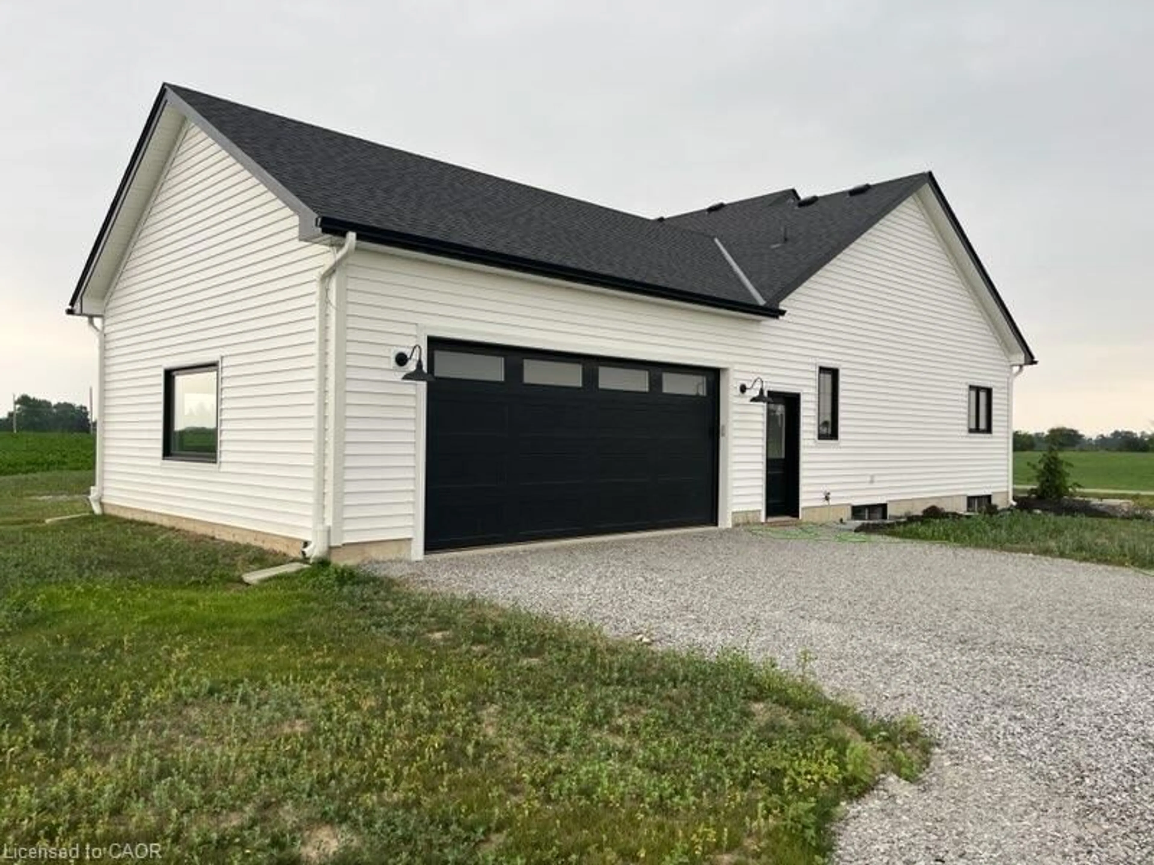 Home with vinyl exterior material, street for 348 Hart Rd, Dunnville Ontario N1A 2W1