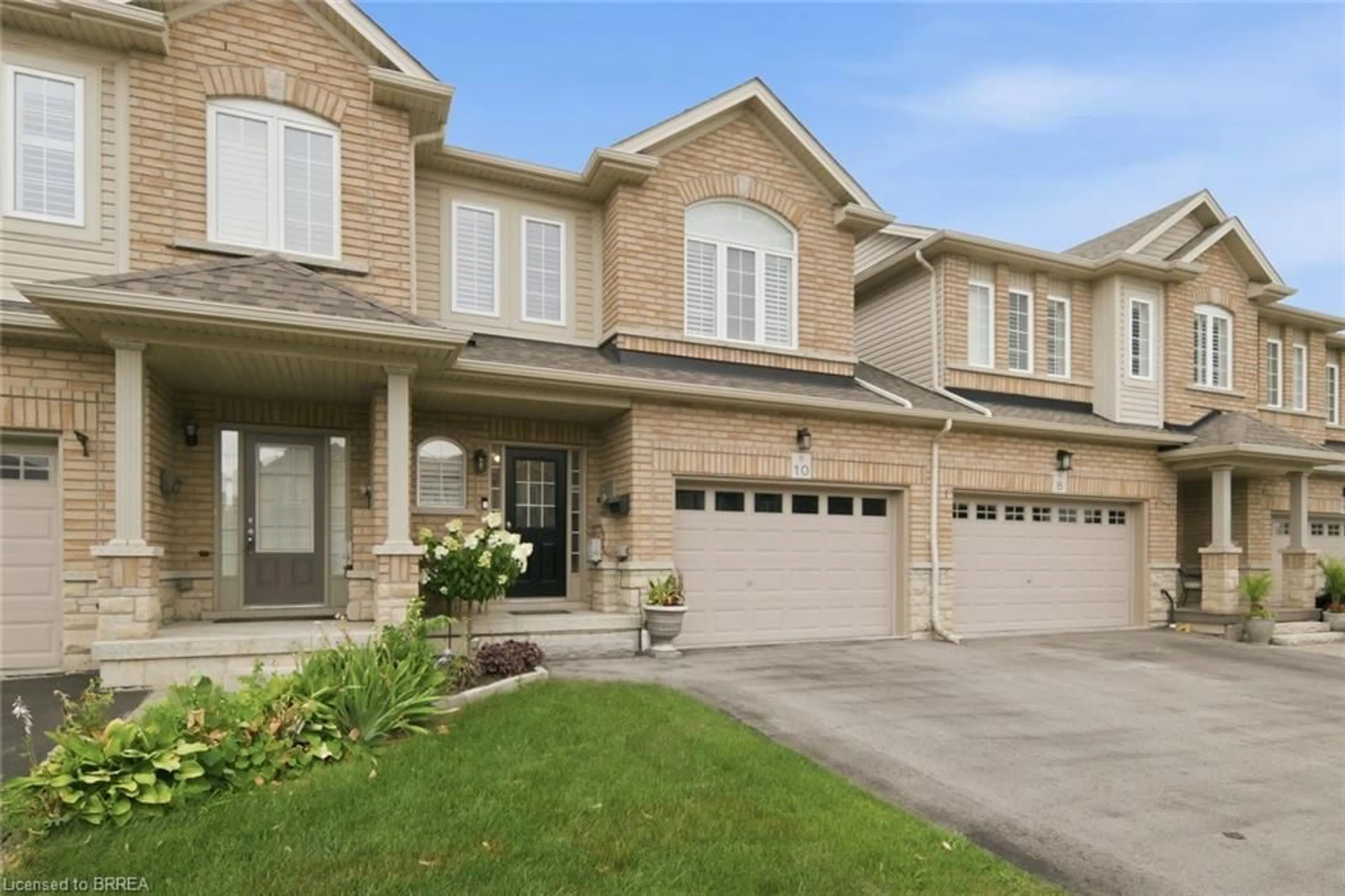 Home with brick exterior material, street for 10 Cedarville Dr, Stoney Creek Ontario L8J 0A1