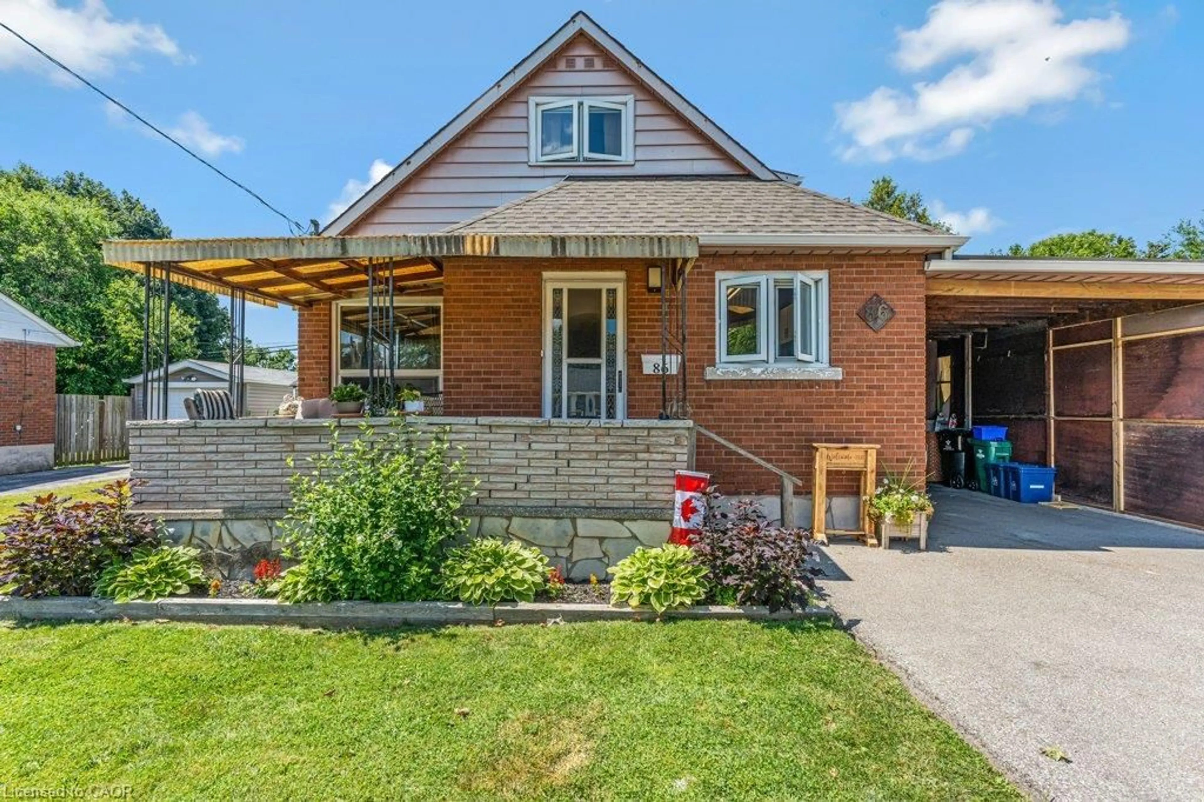 Home with brick exterior material, street for 86 Christopher Dr, Cambridge Ontario N1R 4S4