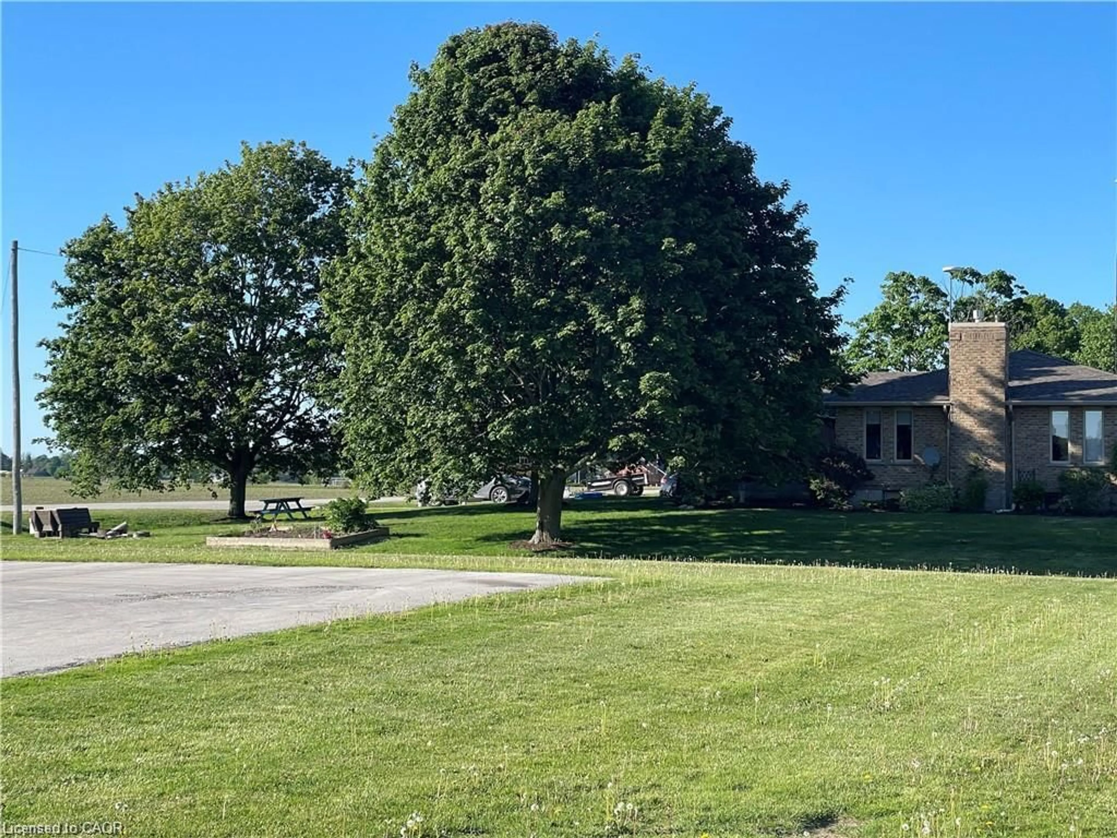 A pic from outside/outdoor area/front of a property/back of a property/a pic from drone, street for 1A Crawford St, Wingham Ontario N0G 2W0