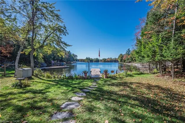 1012 Armstrong Rd, Gravenhurst 5