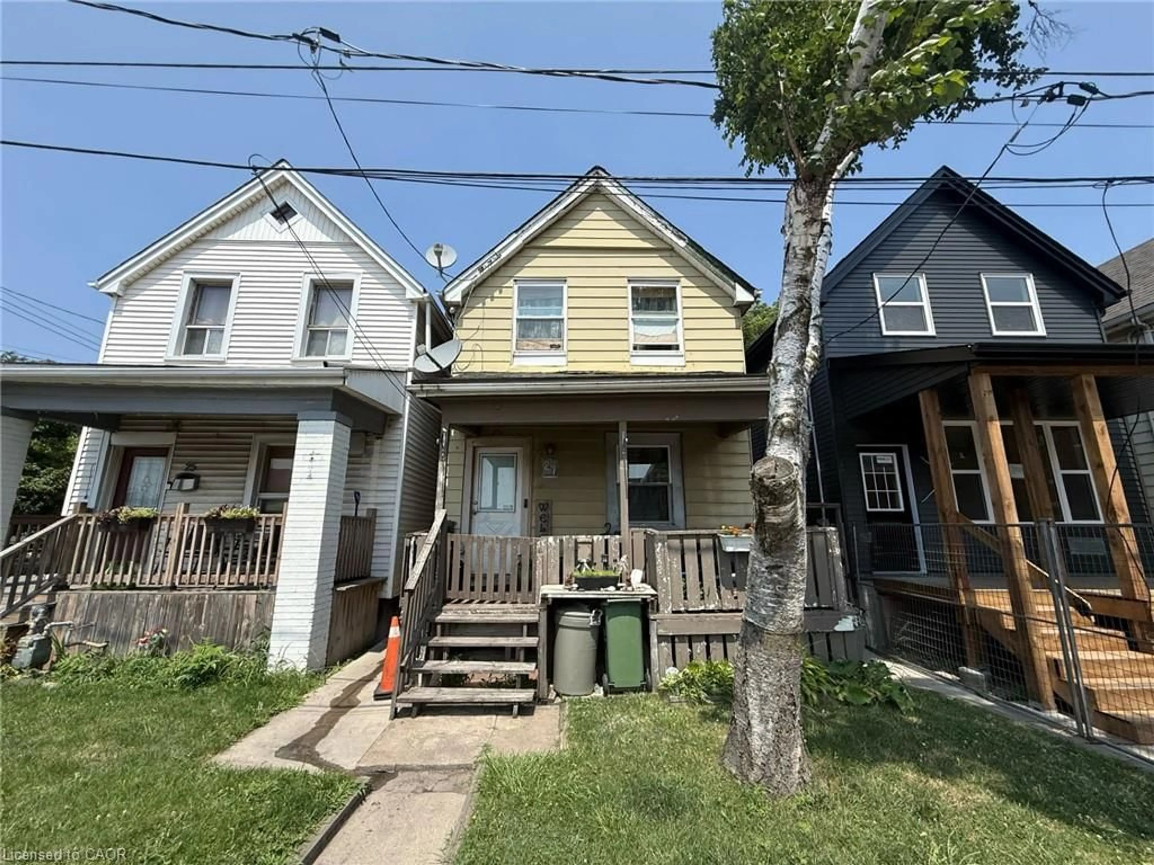 Unknown for 27 Mons Ave, Hamilton Ontario L8L 3J6