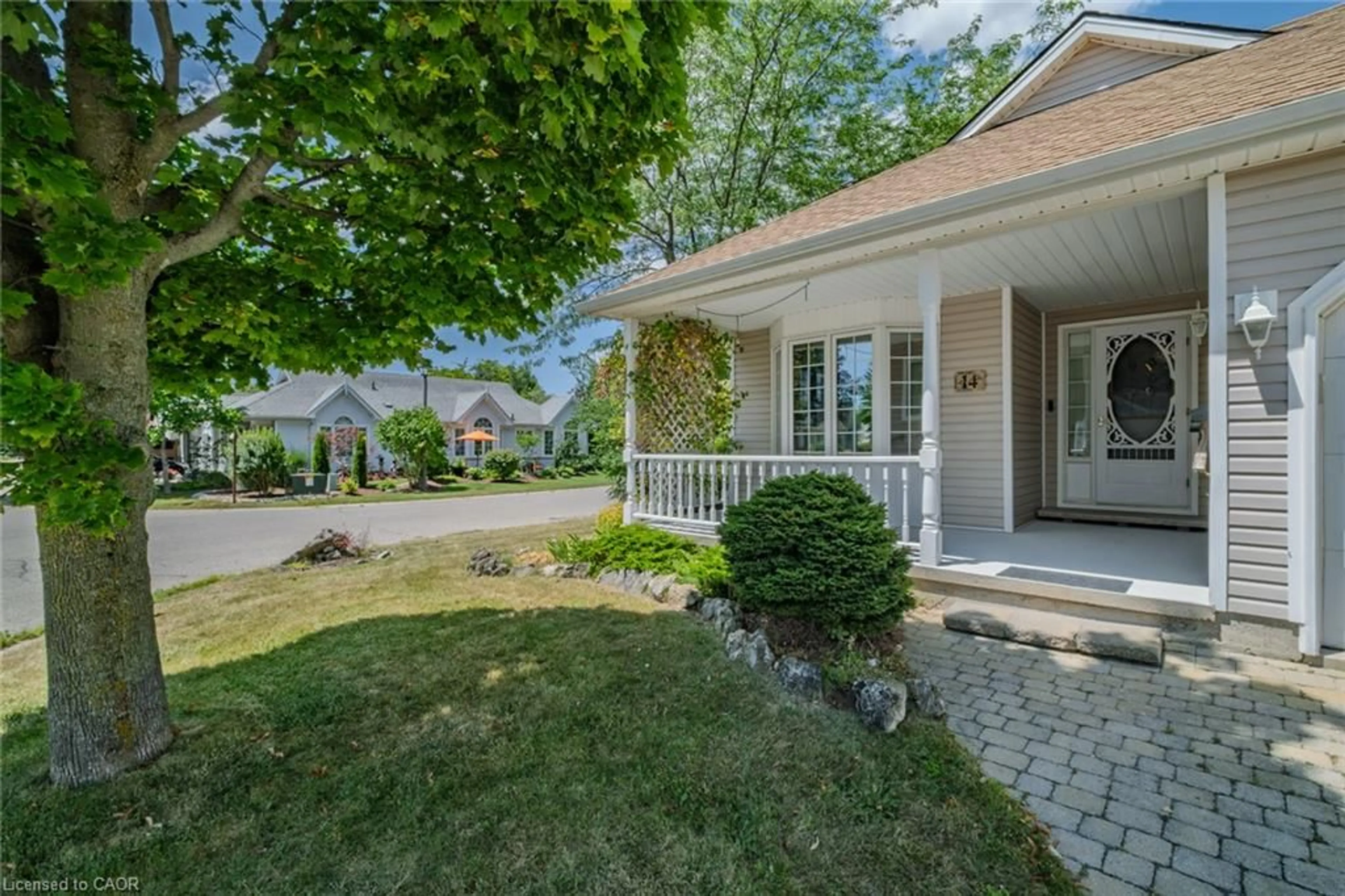 Patio, street for 14 Aspen Lane, Port Rowan Ontario N0E 1M0