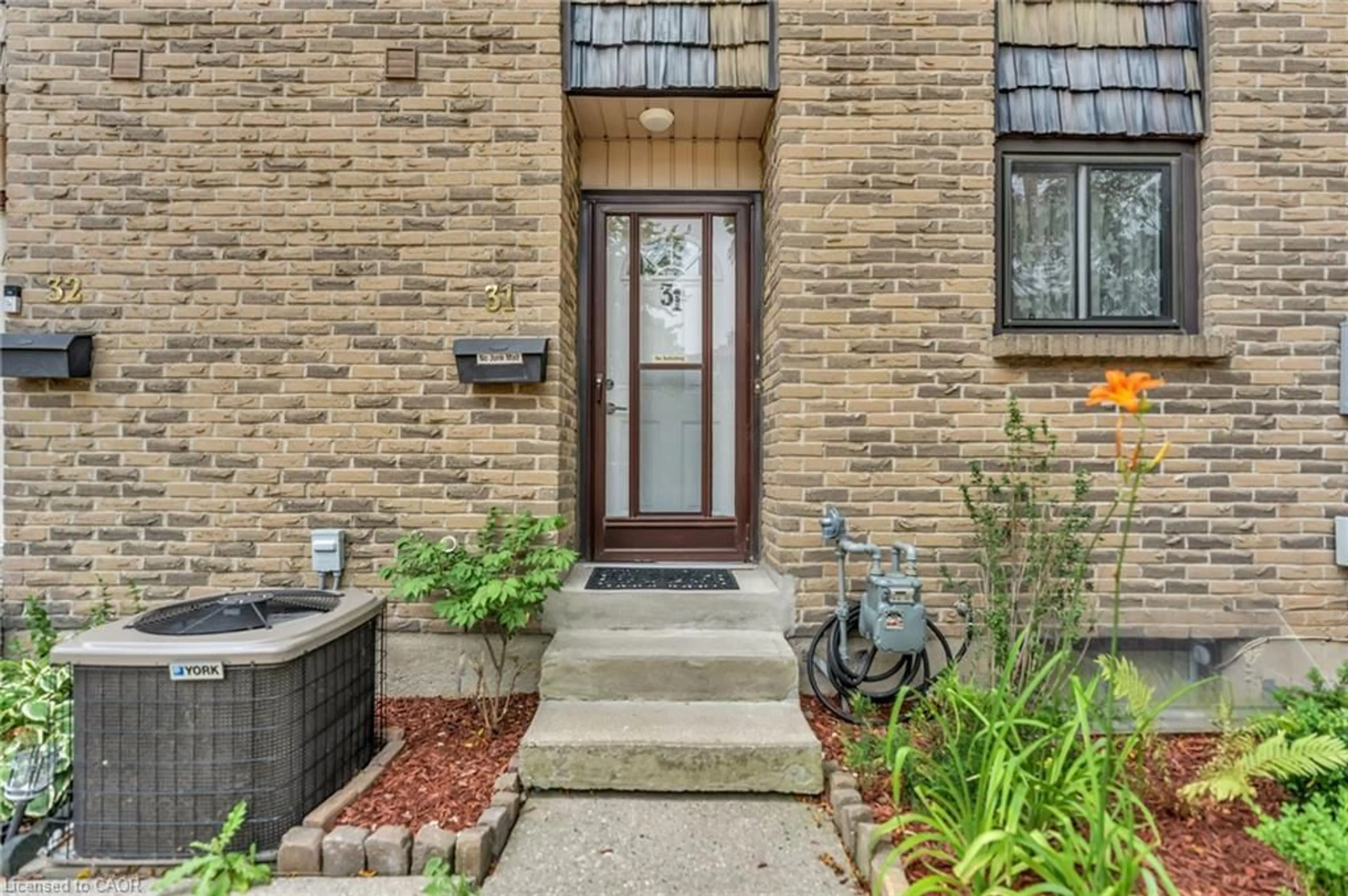 Unknown for 474 Southdale Rd #31, London Ontario N6E 1A4
