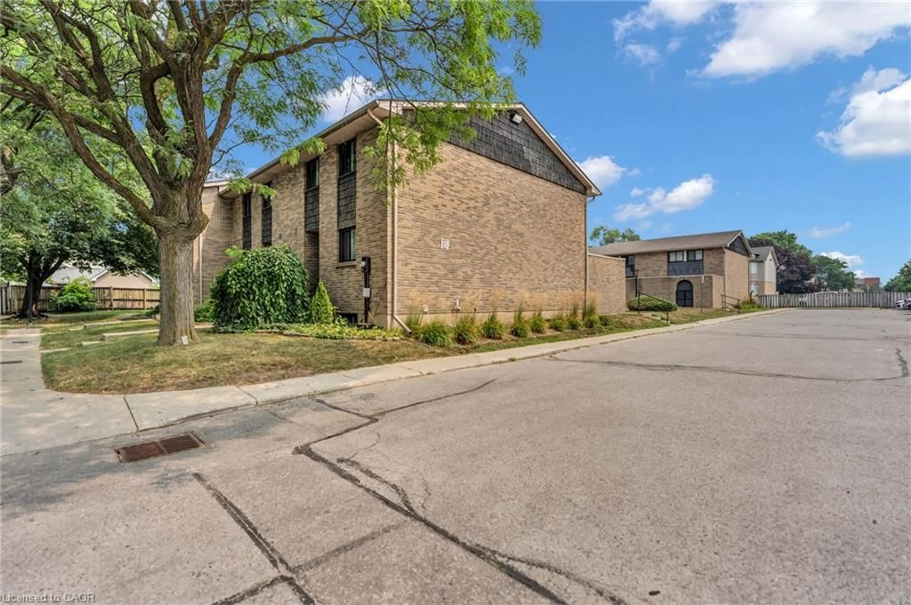 Unknown for 474 Southdale Rd #31, London Ontario N6E 1A4