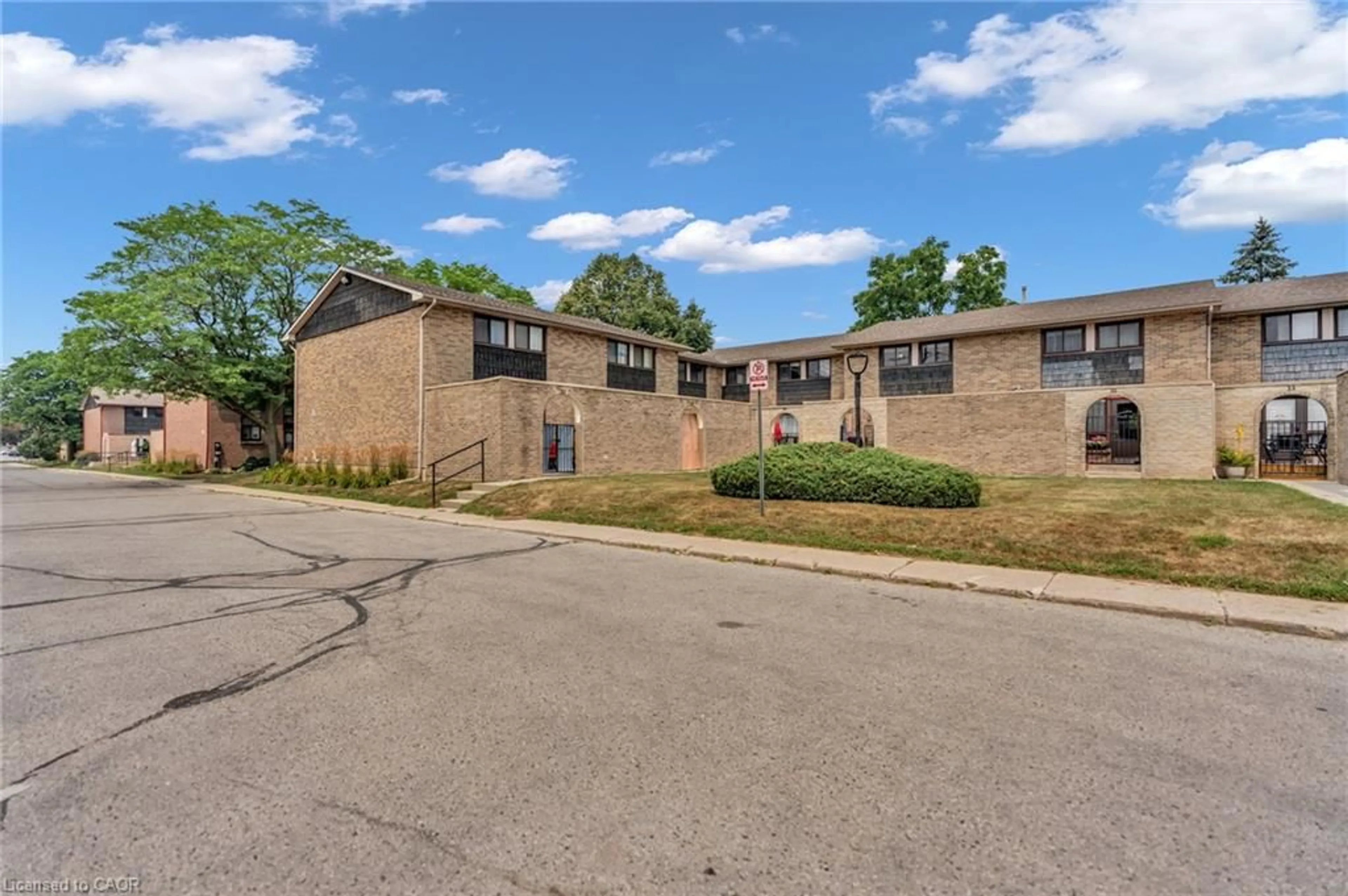 Unknown for 474 Southdale Rd #31, London Ontario N6E 1A4