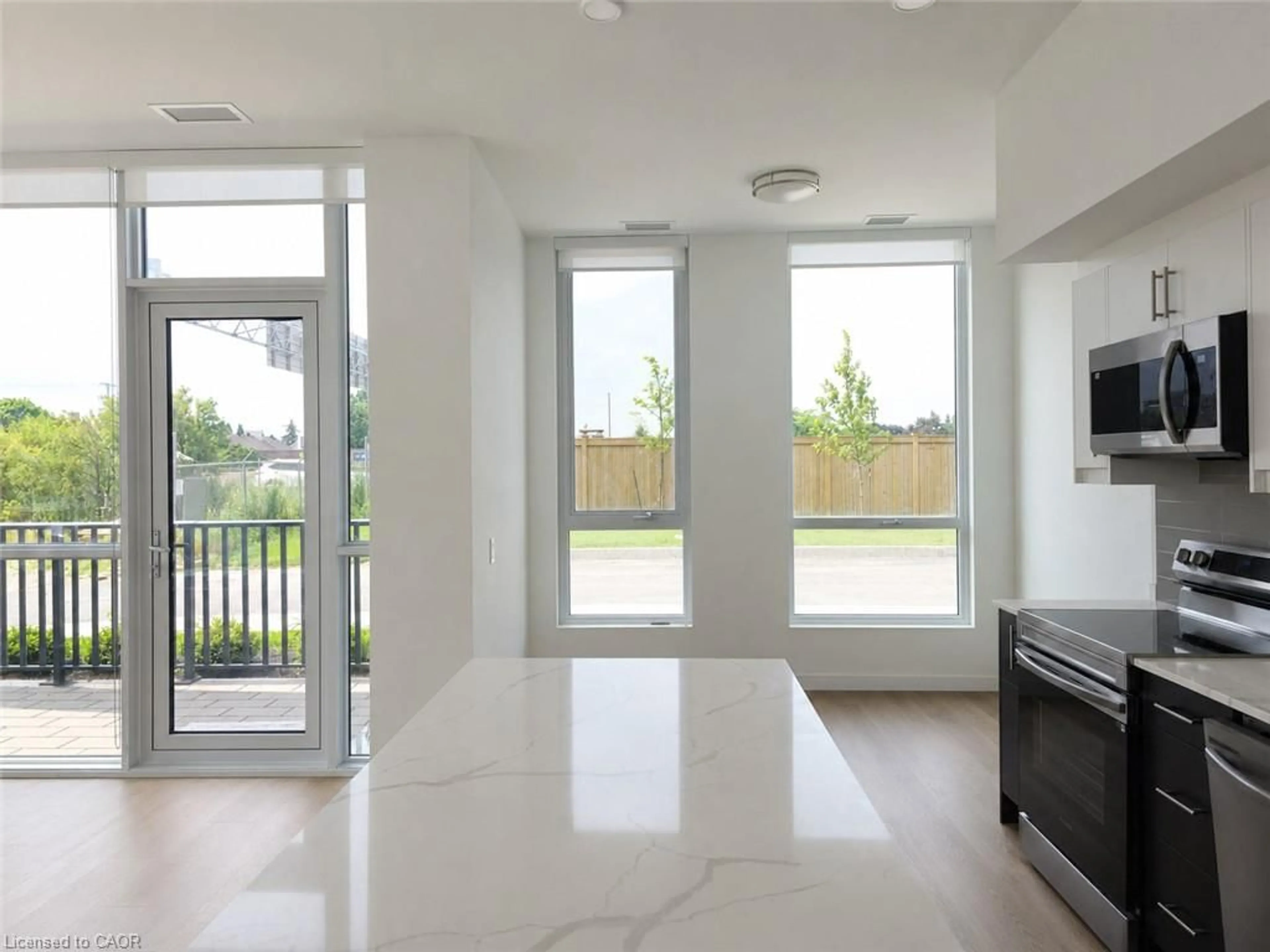 Unknown for 1333 Weber St #104, Kitchener Ontario N2A 1C2