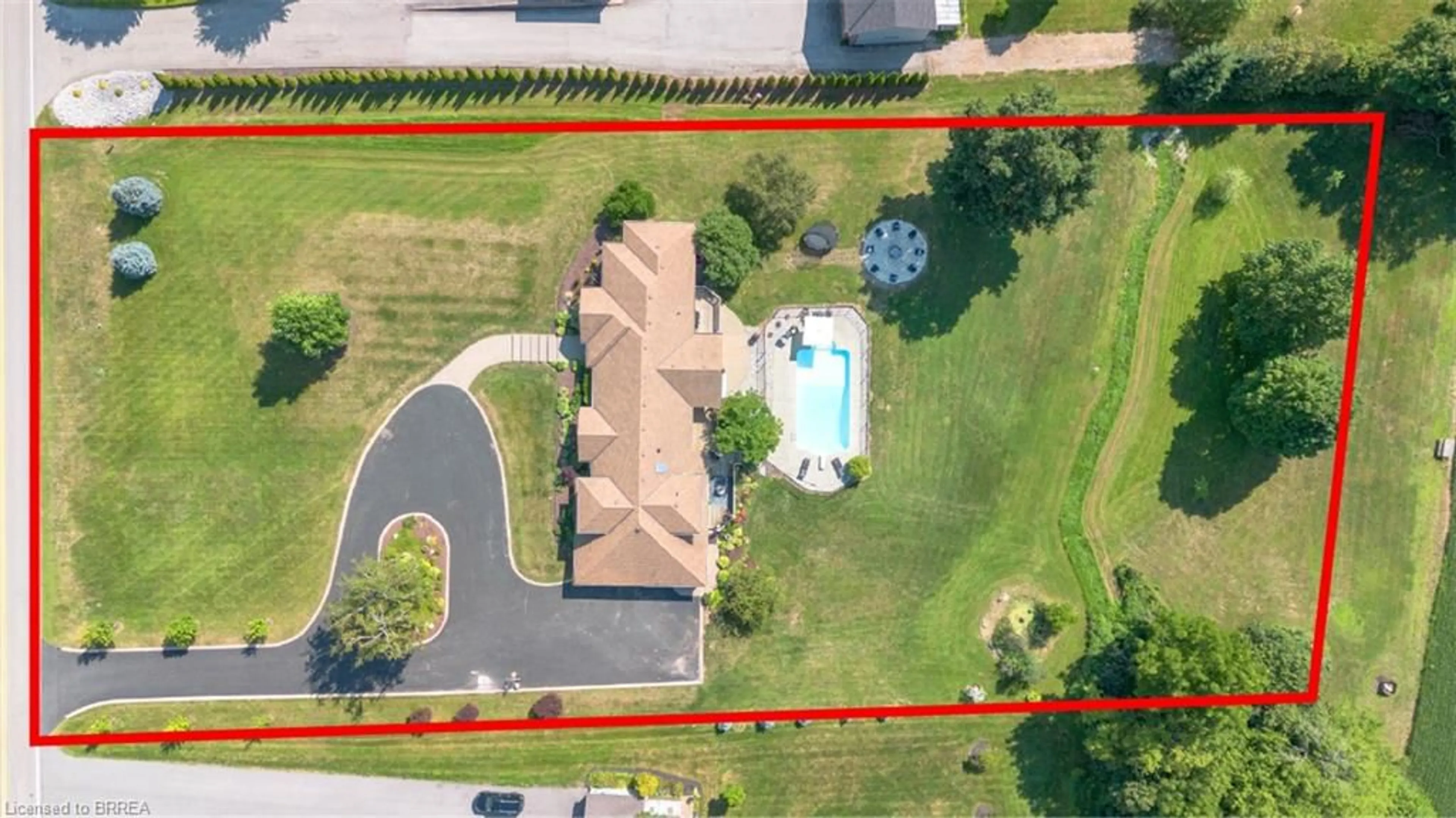 A pic from outside/outdoor area/front of a property/back of a property/a pic from drone, street for 304 German School Rd, Paris Ontario N3L 3E1