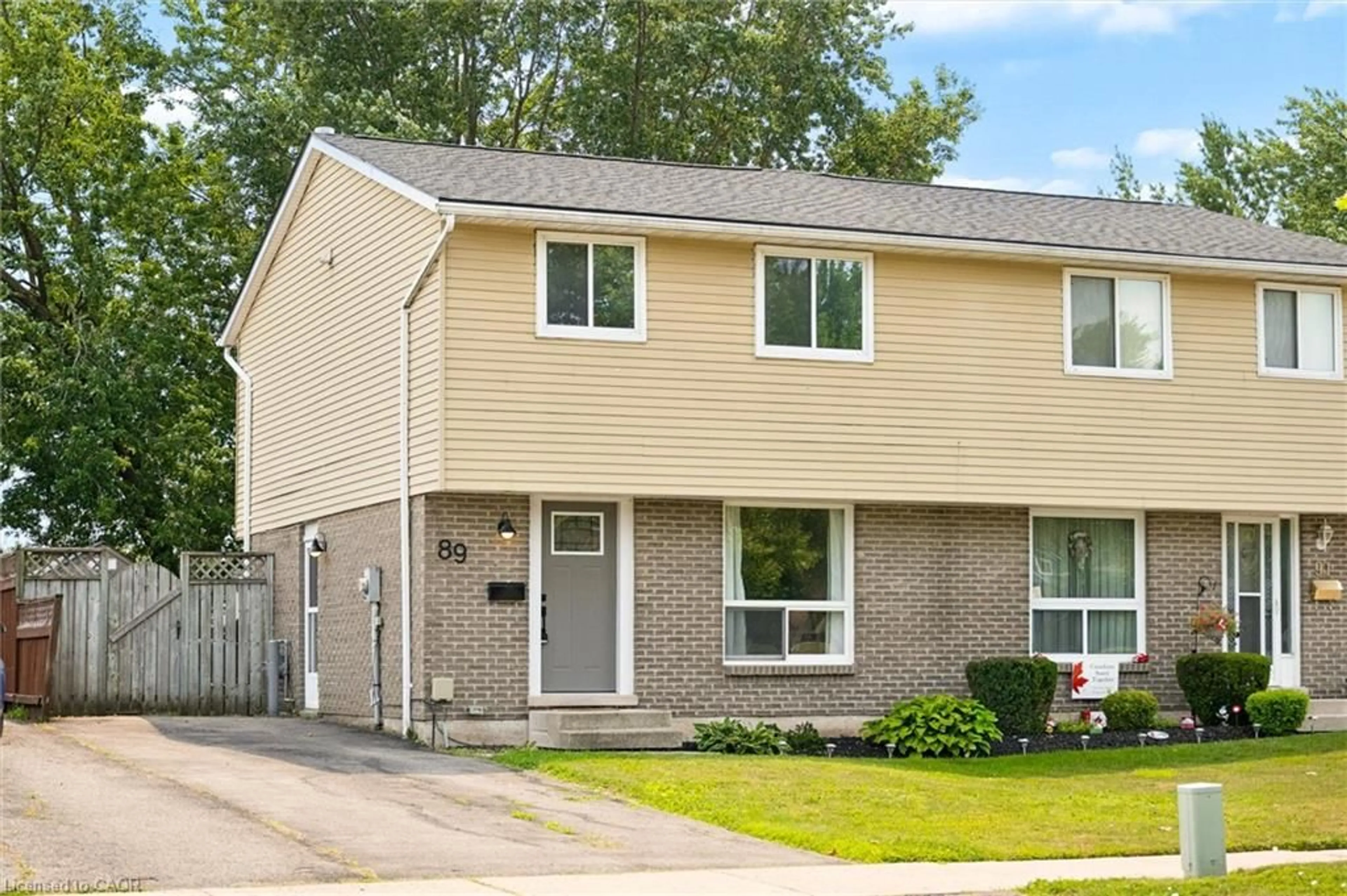Home with vinyl exterior material, street for 89 Maple Ave, Stratford Ontario N5A 7G8