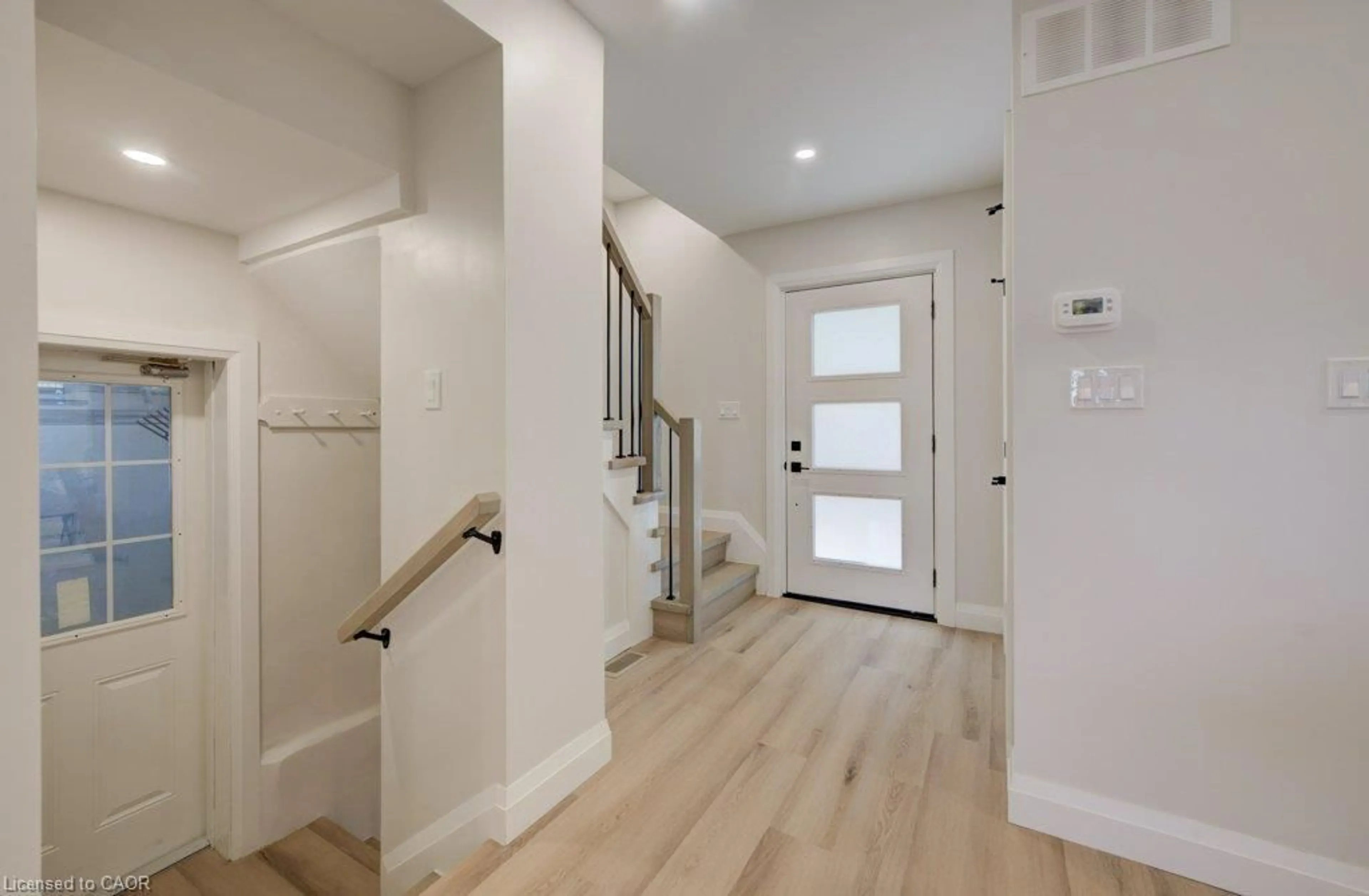 Indoor entryway for 34 Moore Ave, Waterloo Ontario N2J 3E5