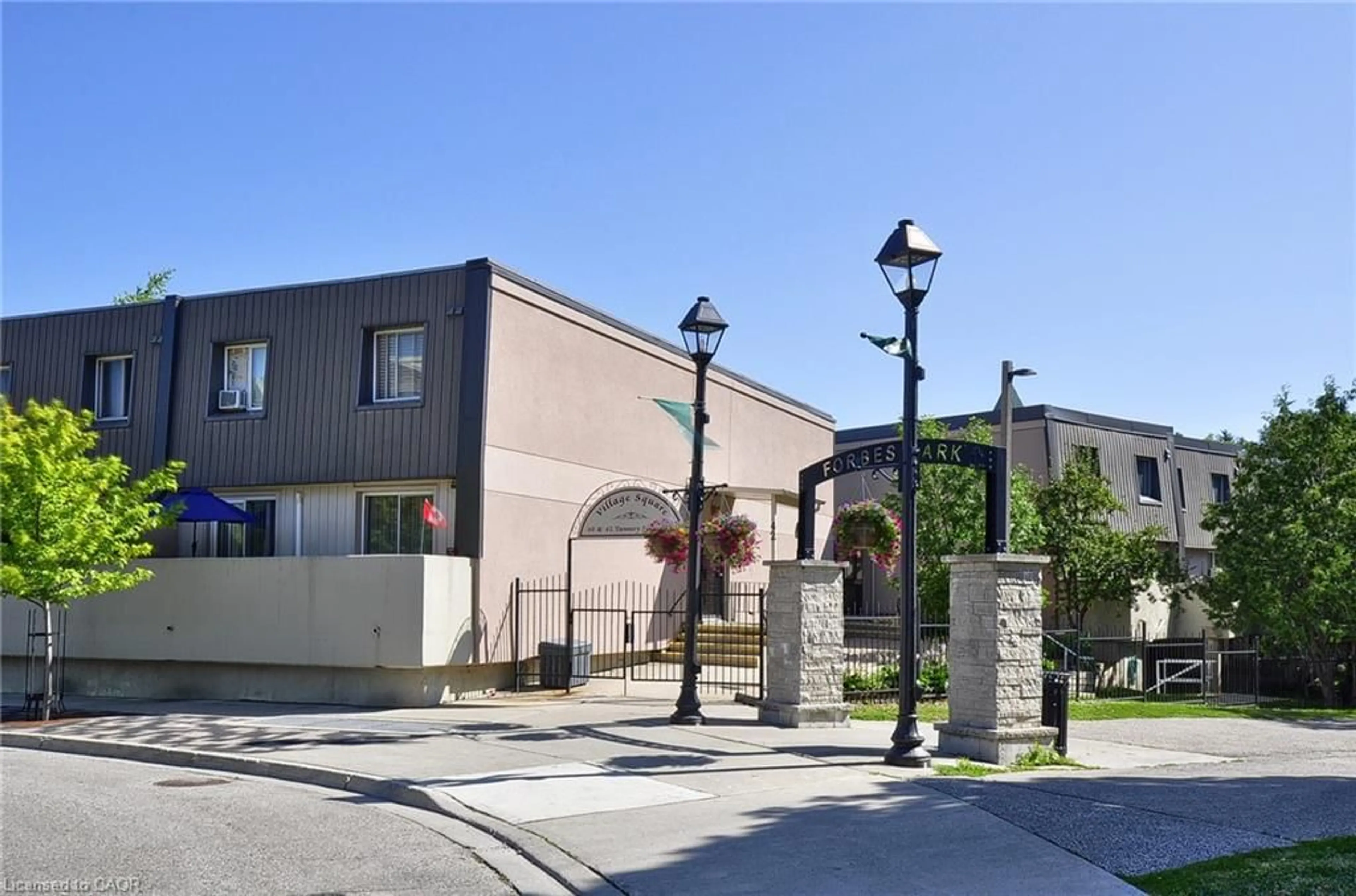 Unknown for 40 Tannery St #260, Cambridge Ontario N3C 2B9