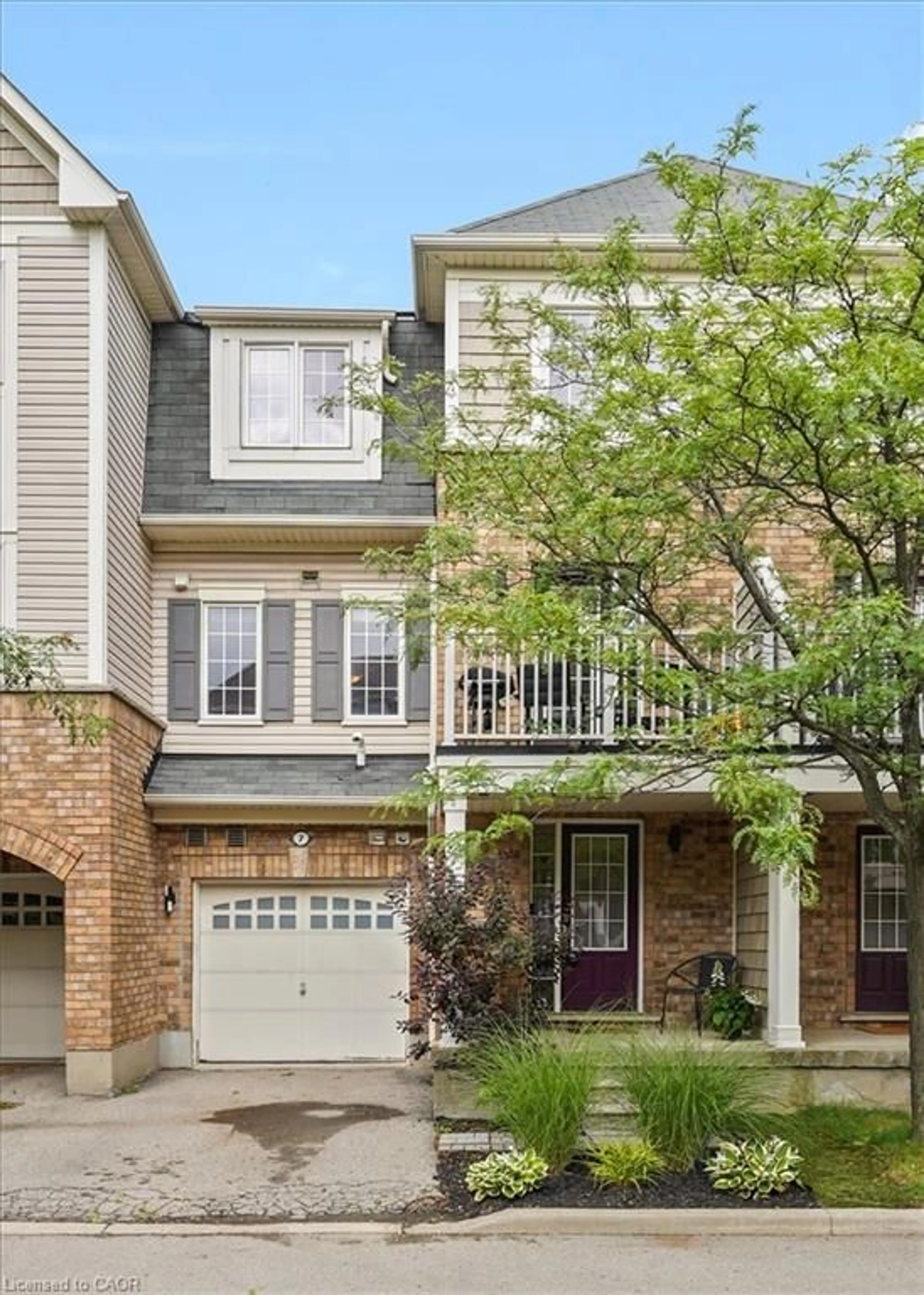 Unknown for 7 Sirente Dr #7, Hamilton Ontario L9A 0B4