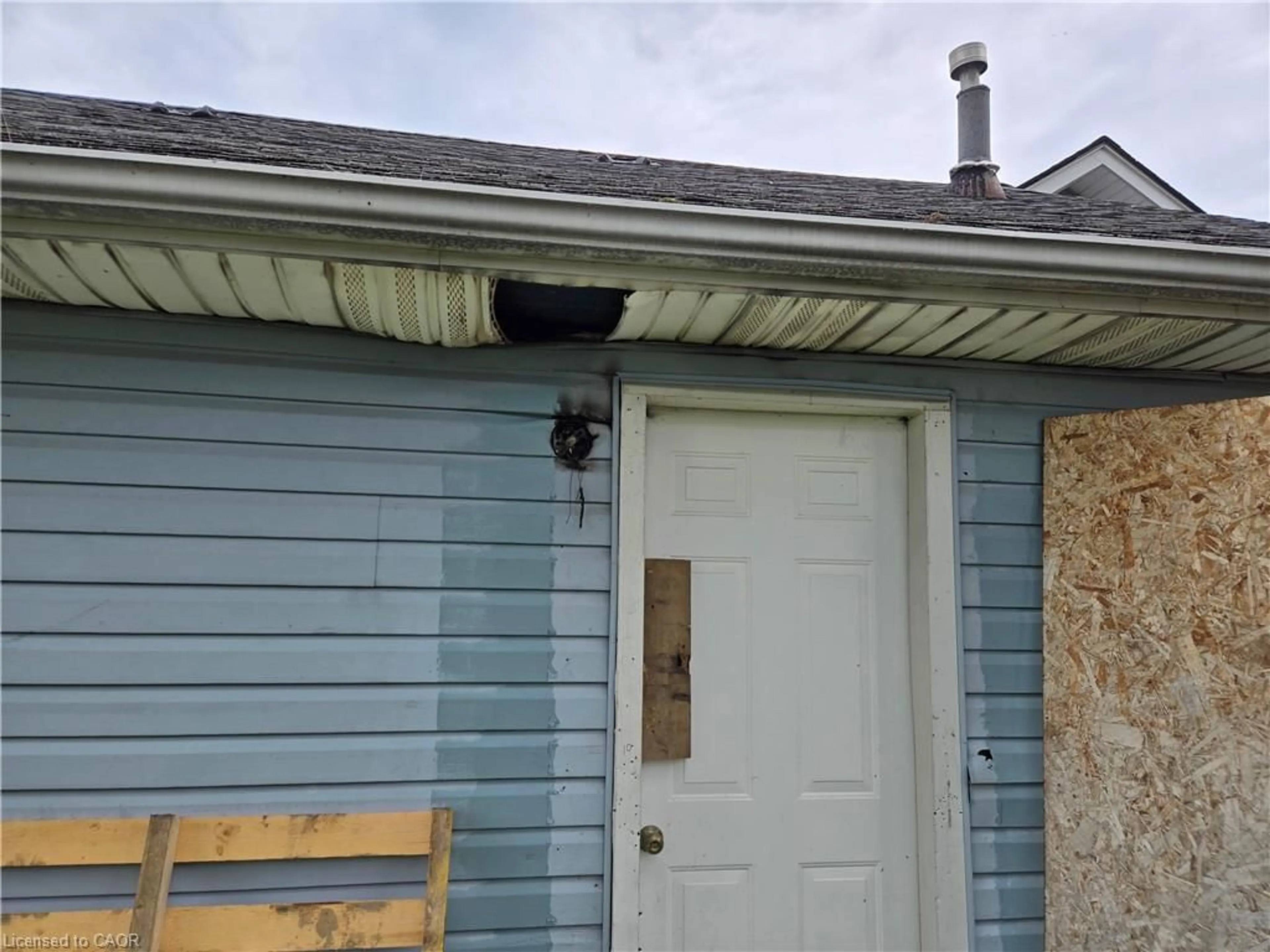 Unknown for 303 Ridge Rd, Fort Erie Ontario L0S 1N0