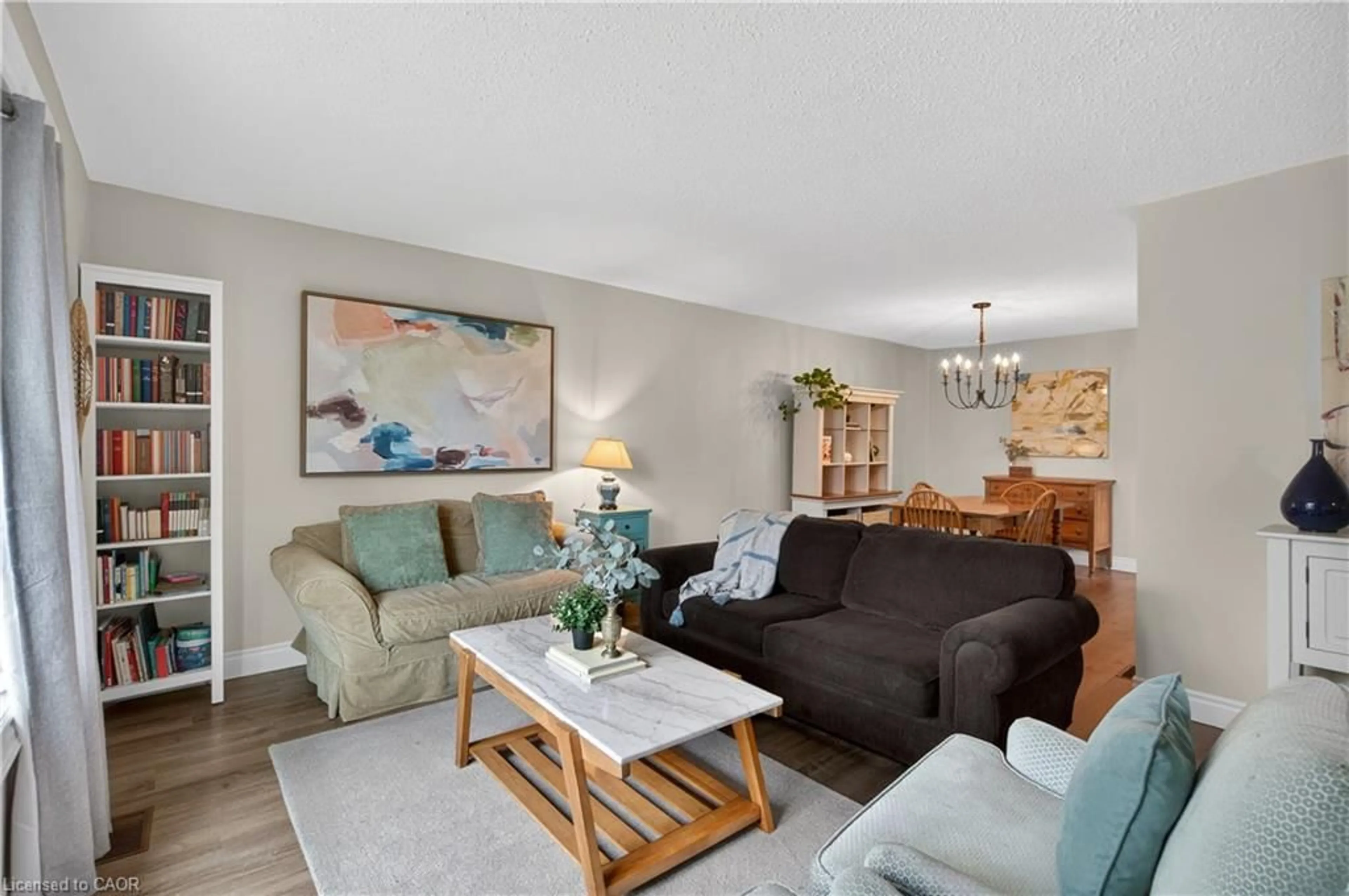 Living room with furniture, unknown for 56 Brookstream Crt, Hamilton Ontario L8K 6J2